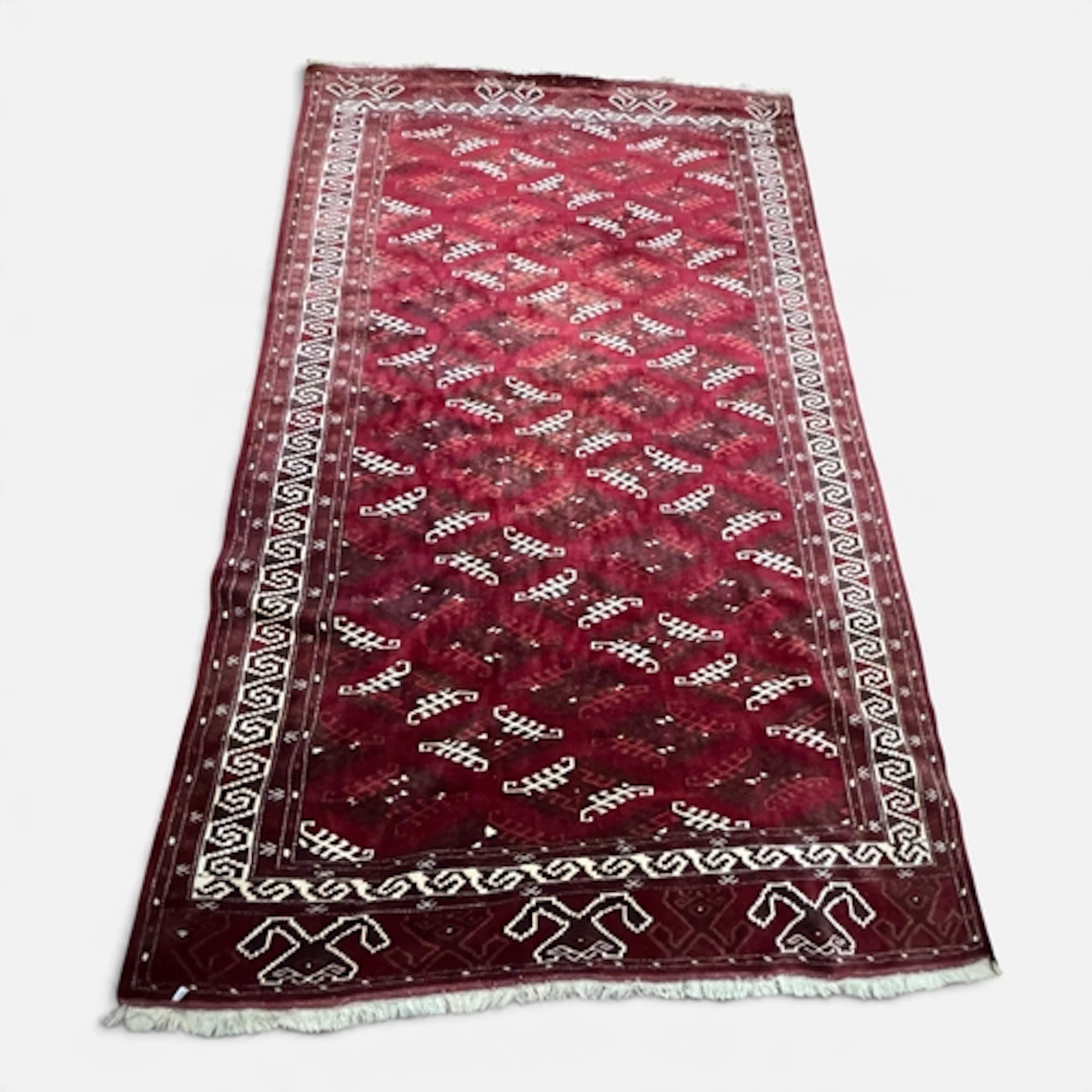 Rugs & Carpets: 20th-century Turkmen hand knotted wool r...