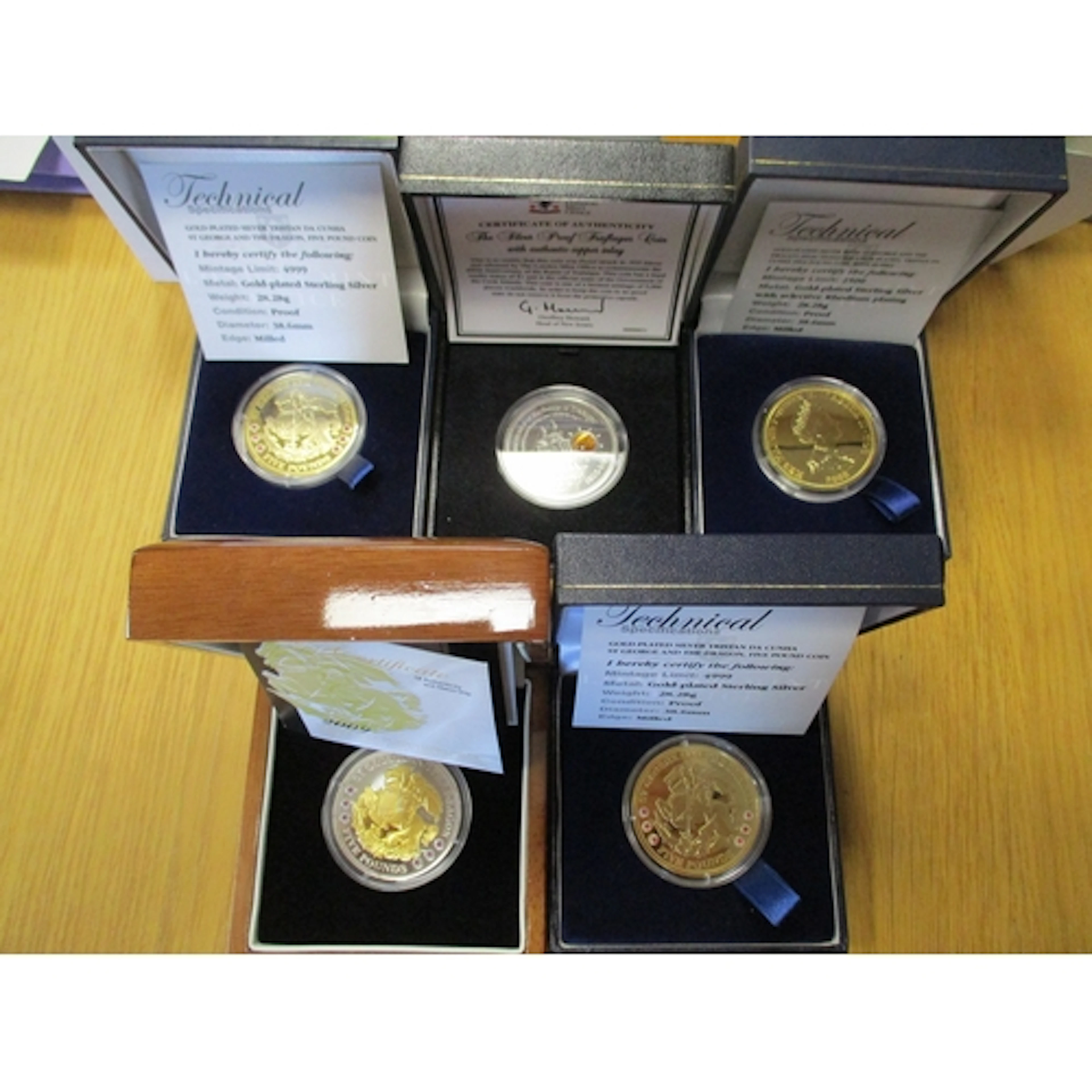 Collection including silver proofs with Cook Island $1 2005,...