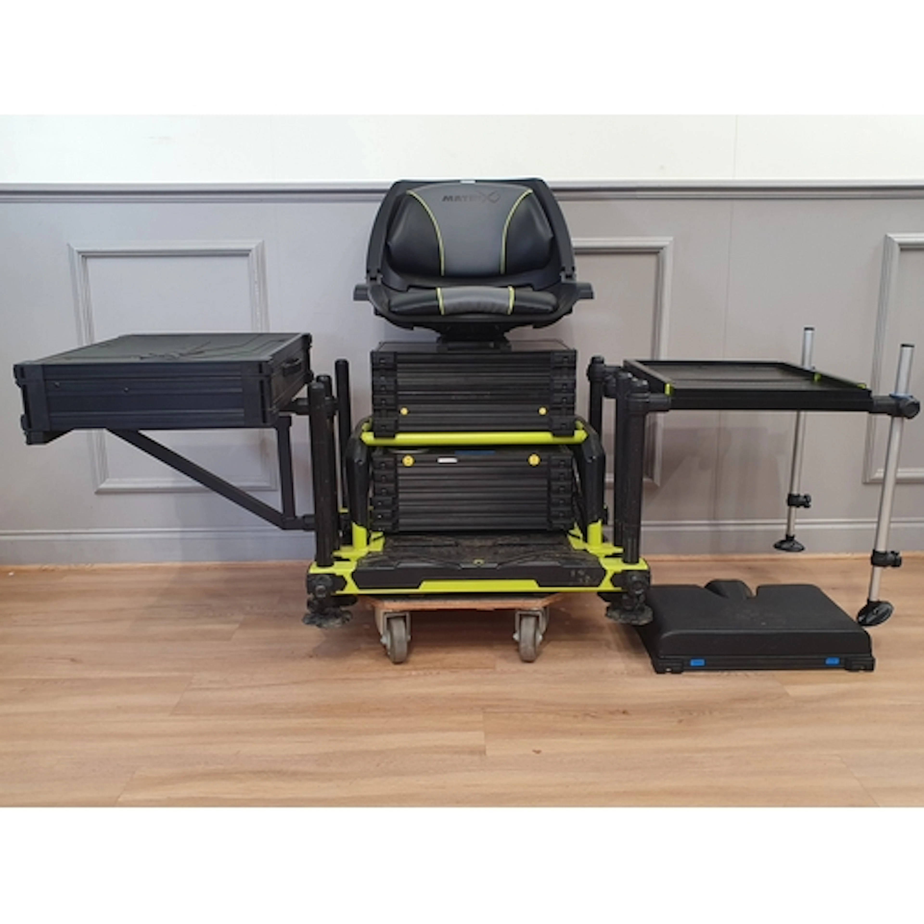A Matrix S26 Match Seatbox Lime Edition, with swivel Seat, t...