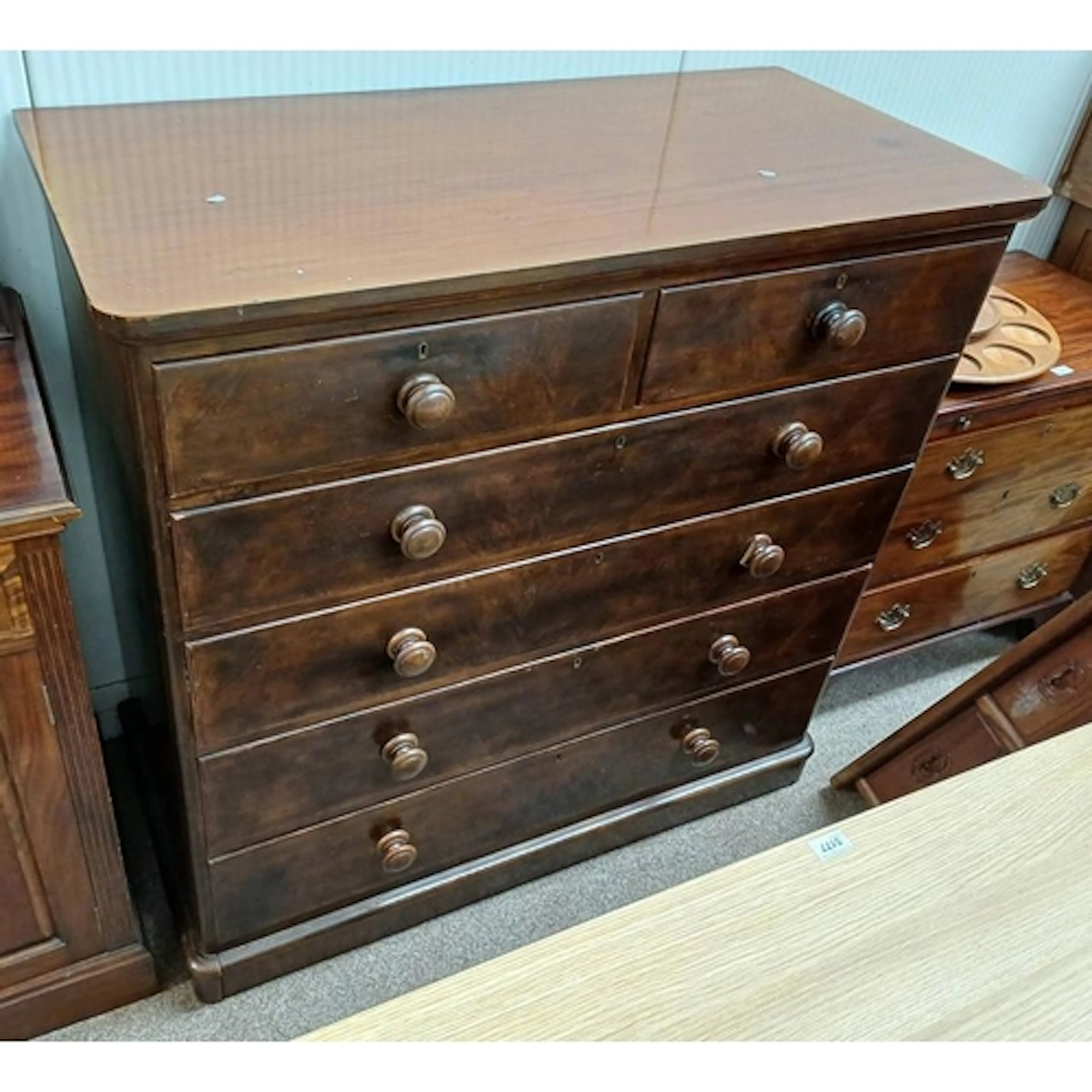 19TH CENTURY MAHOGANY CHEST OF 2 SHORT OVER 4 LONG DRAWERS -...
