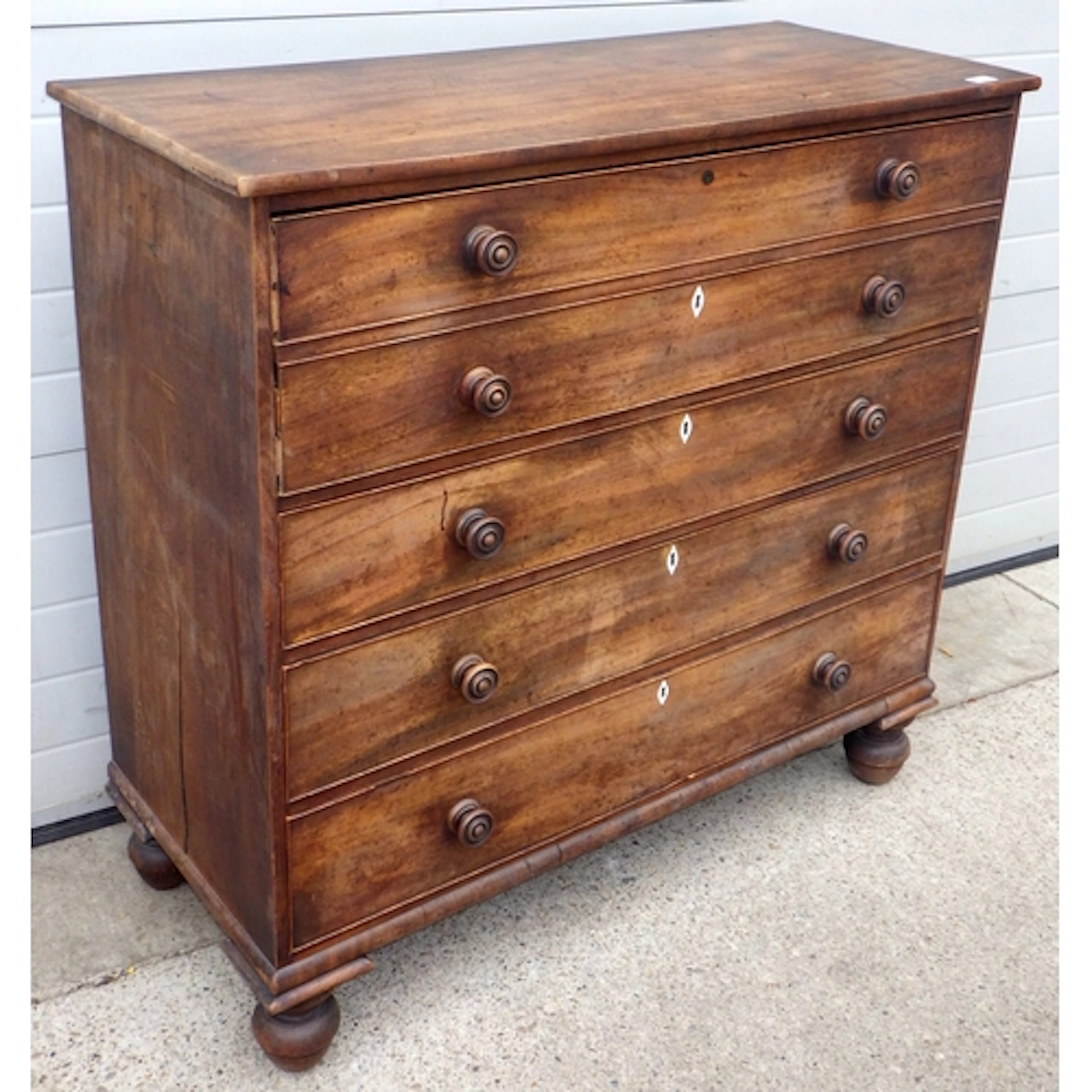 A 19th cen mahogany secretaire chest, 127cm wide