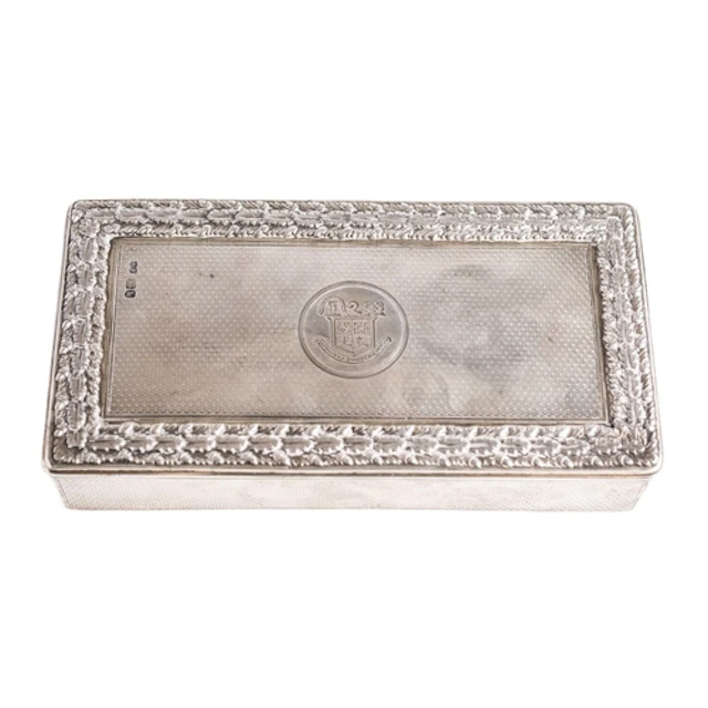 A George IV parcel-gilt silver cased set of eight cut-throat...