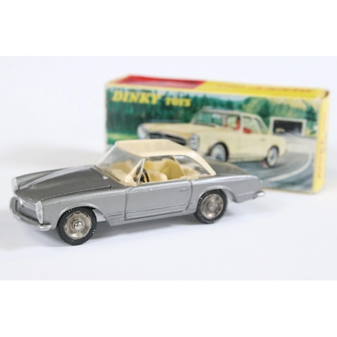 Boxed French Dinky 516 Mercedes-Benz 230 SL diecast model in...