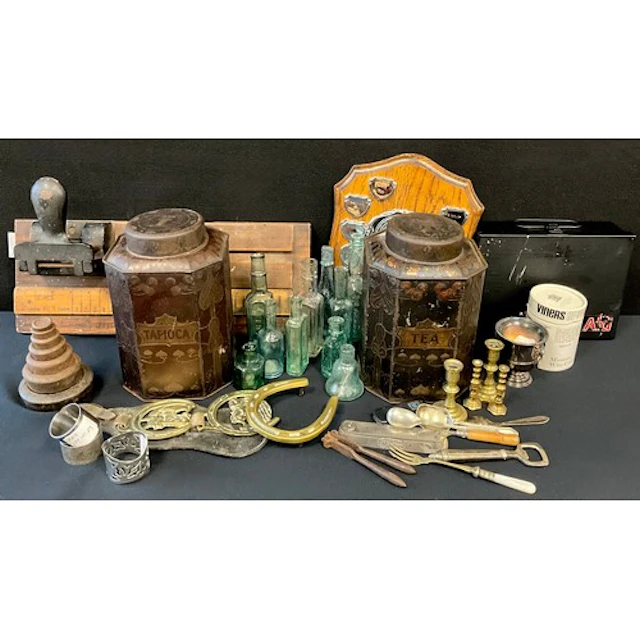 Boxes and objects - A pair of early 20th century art nouveau...