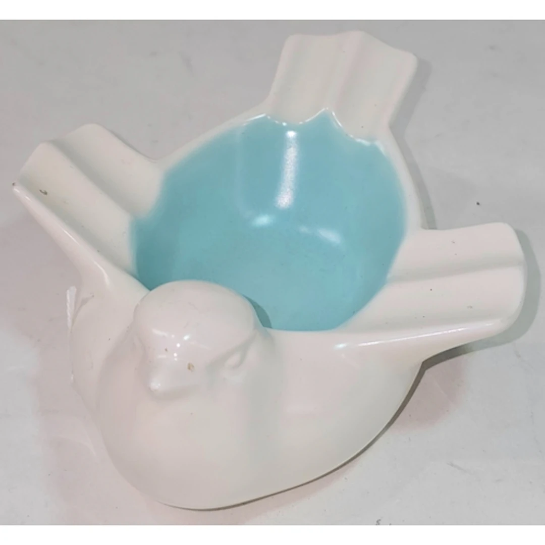 Poole Pottery C61 small bird ashtray 5" dia.