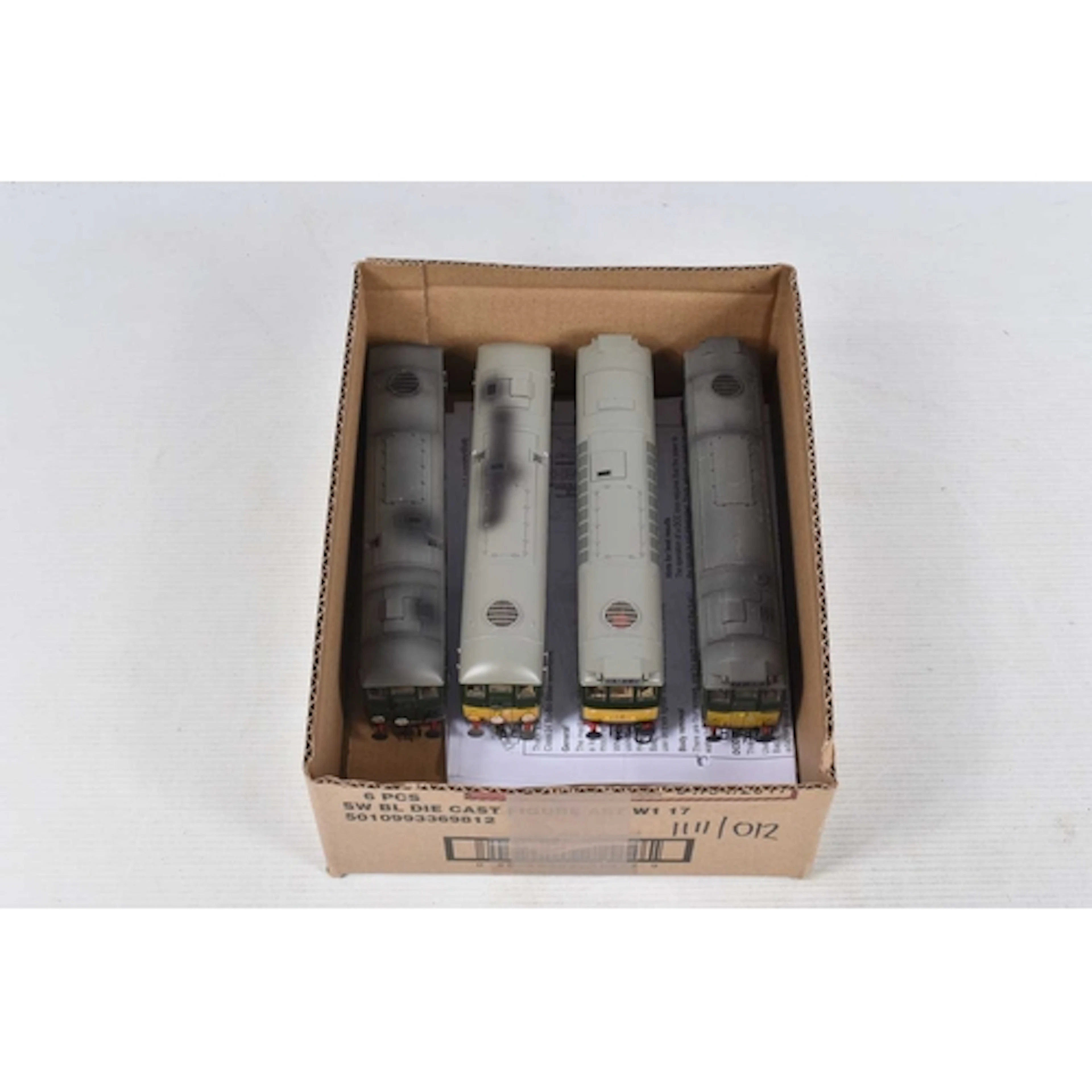 FOUR UNBOXED BACHMANN OO GAUGE LOCOMOTIVES, 2 x class 24 No....