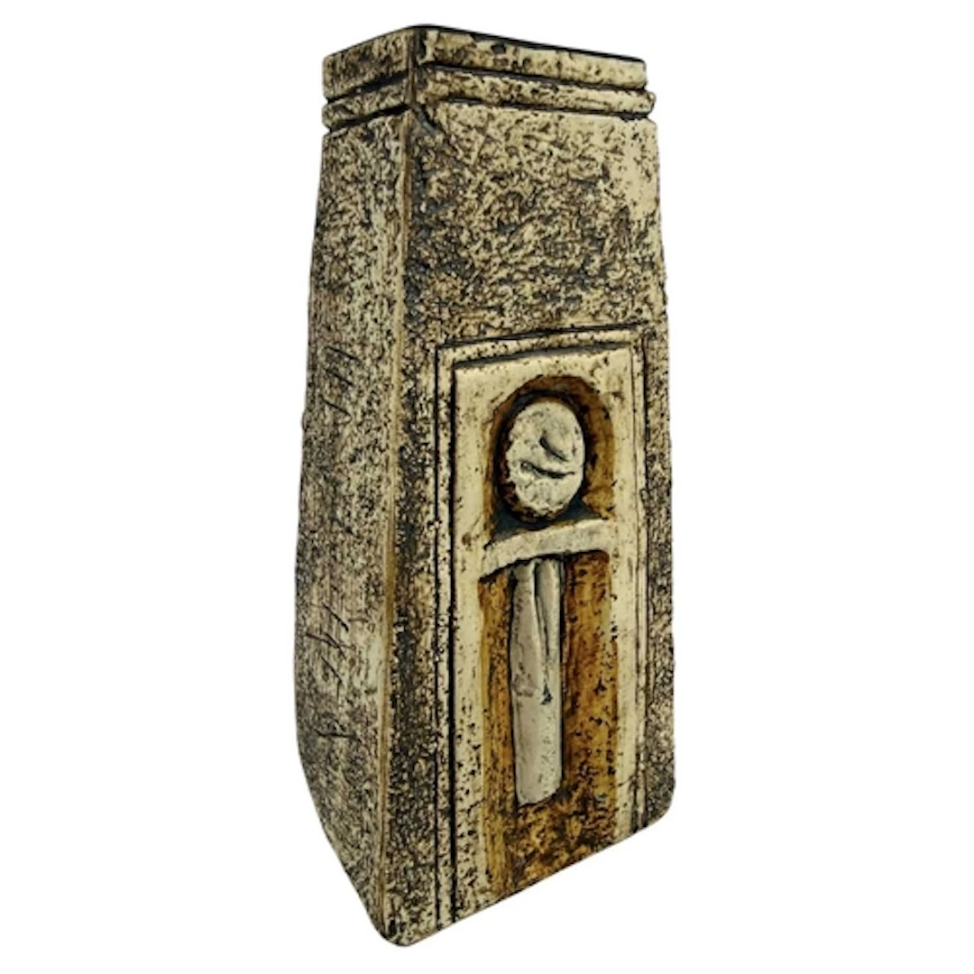 Anne Jones for Troika Pottery - A 20th century Cornish coffi...