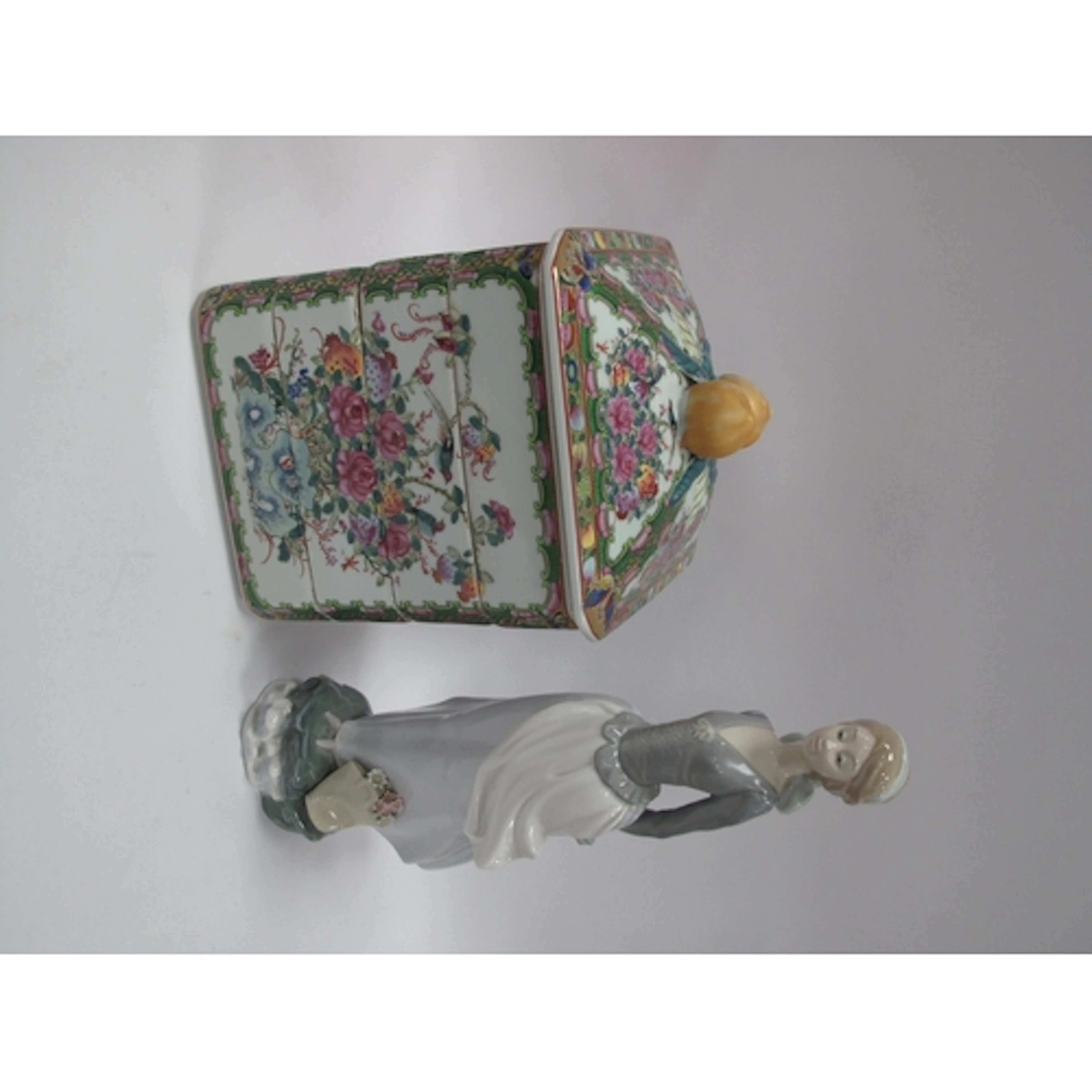 Chinese Famille Rose Enamelled Porcelain Stacking Box, with ...