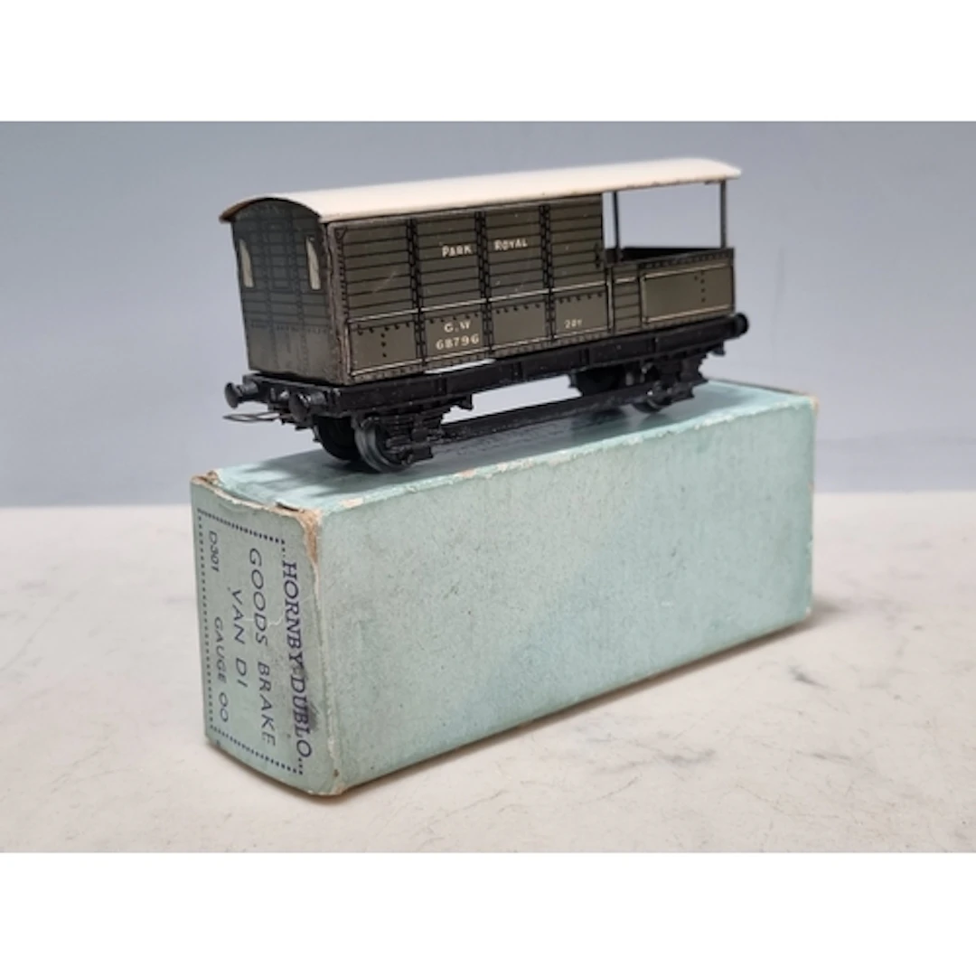 A boxed Hornby Dublo pre-war D1 GWR Goods Brake Van, Ex, box...