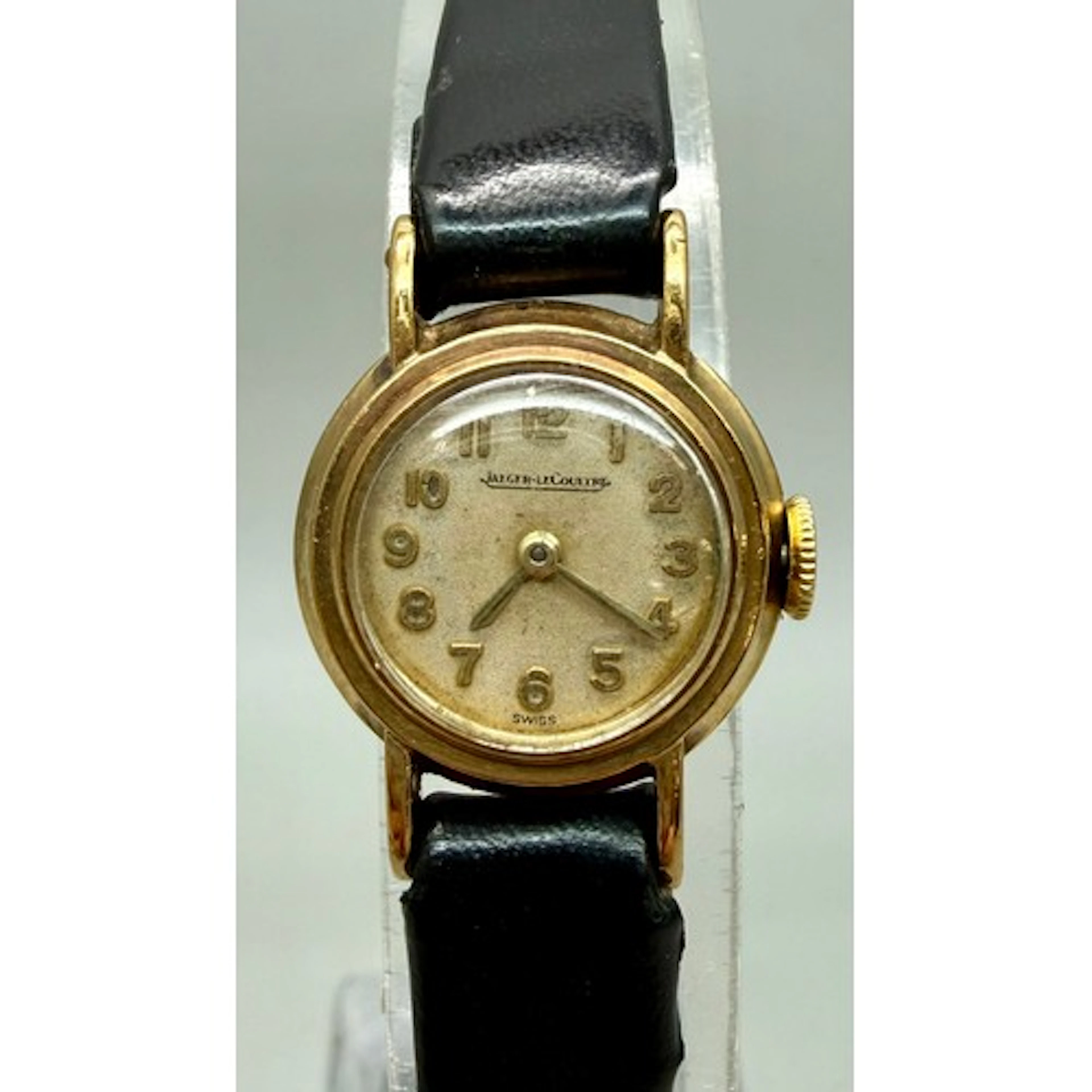 A 9ct gold cased lady's Jaeger Le Coultre wristwatch, 19mm i...