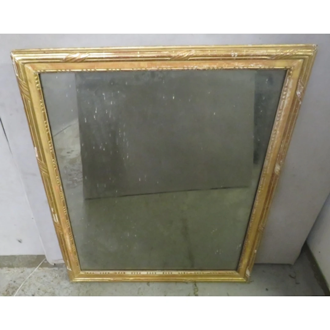 Gilt Framed Wall Mirror approx. 88cm H x 70cm W (FW)