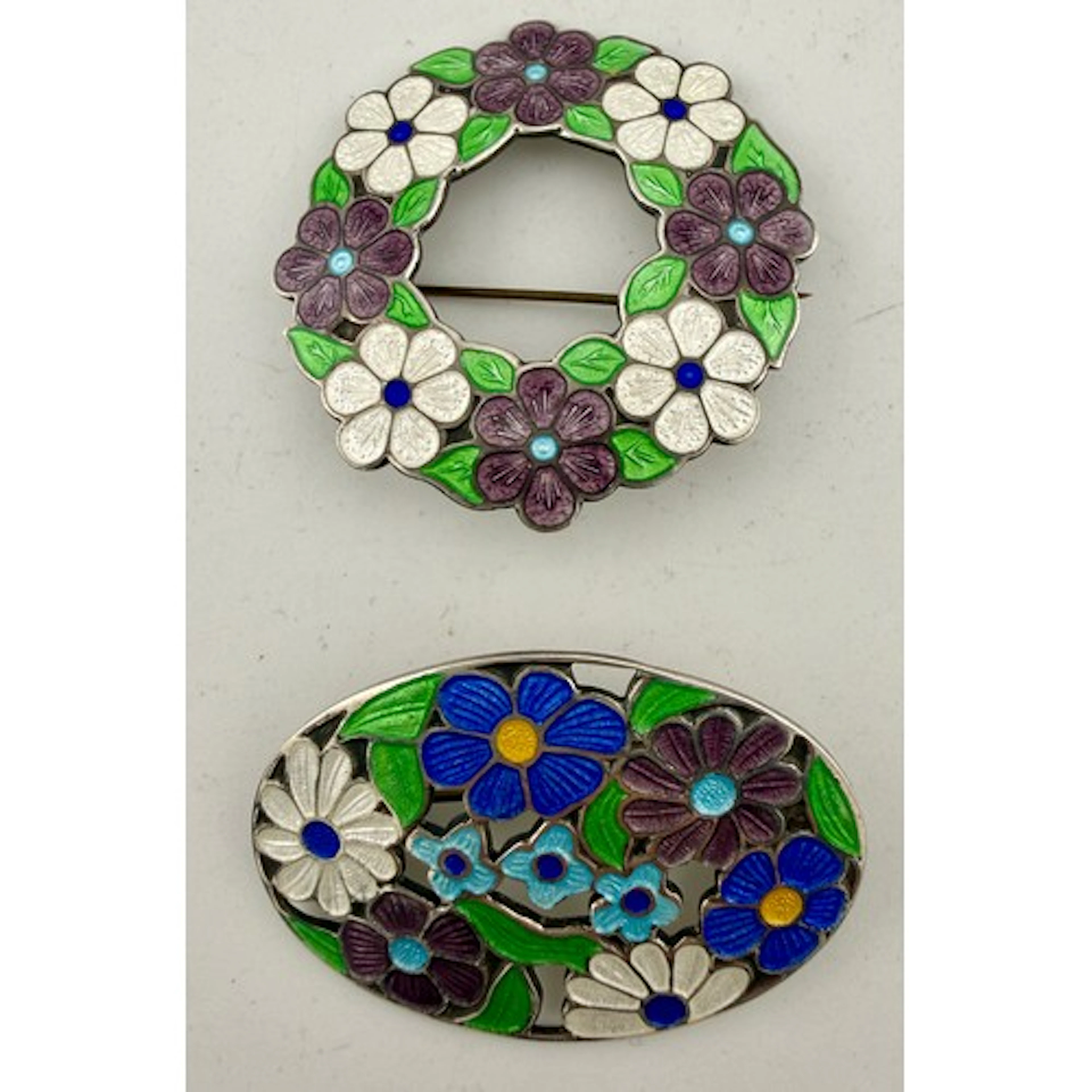 Two hallmarked silver and enamel brooches. Birmingham 1946, ...