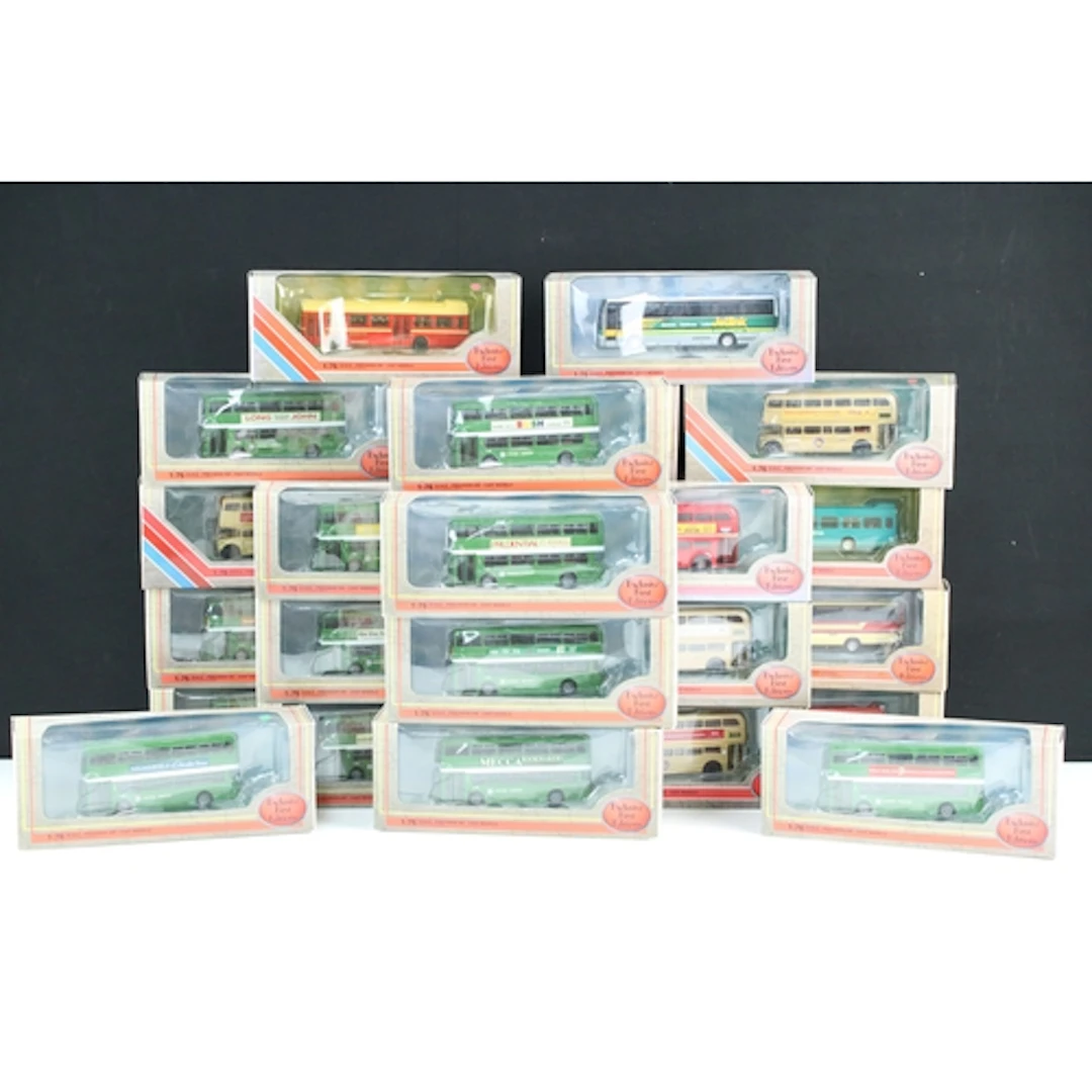 26 Boxed EFE Exclusive First Editions diecast model buses to...