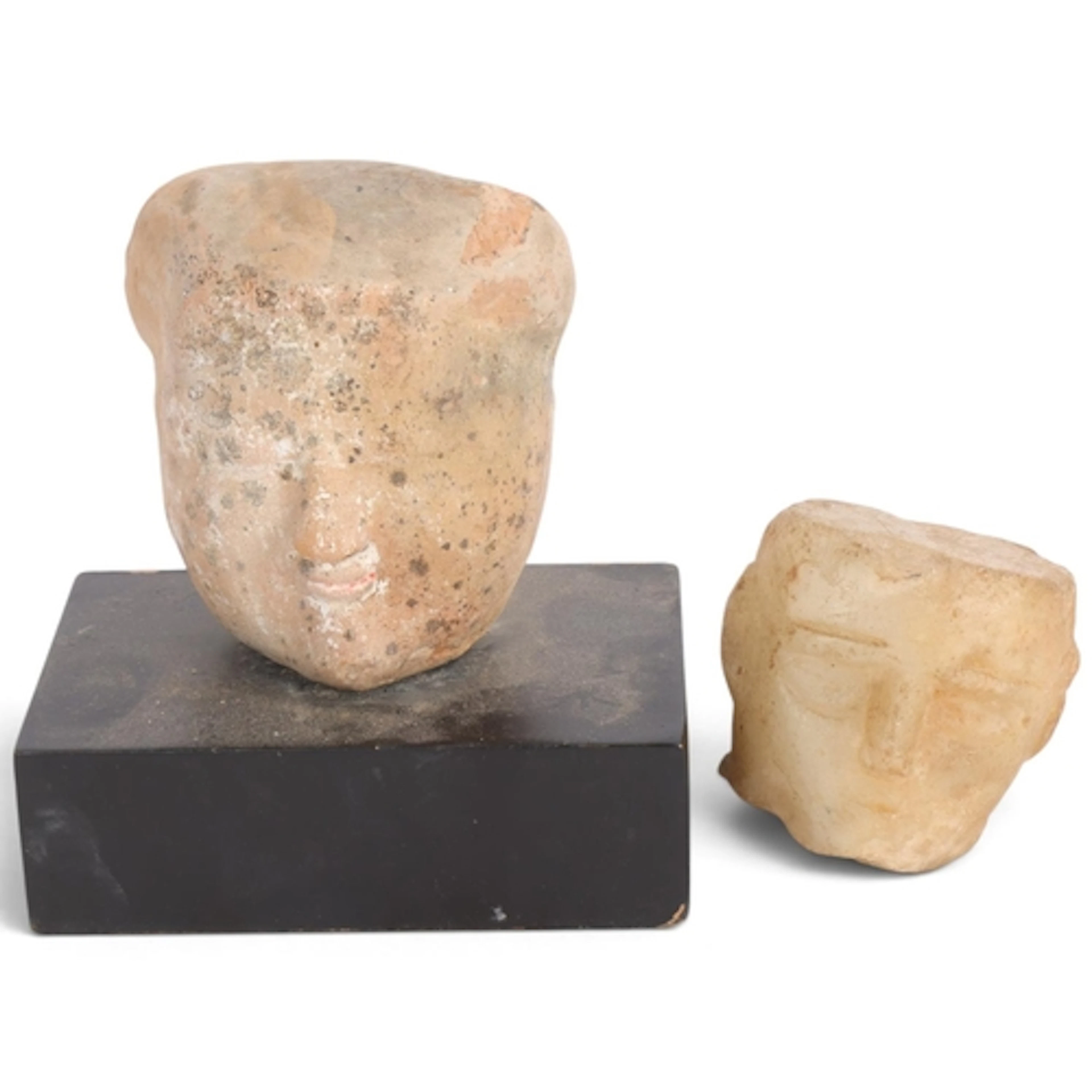 An Ancient South Arabian carved alabaster head, height 6.5cm...