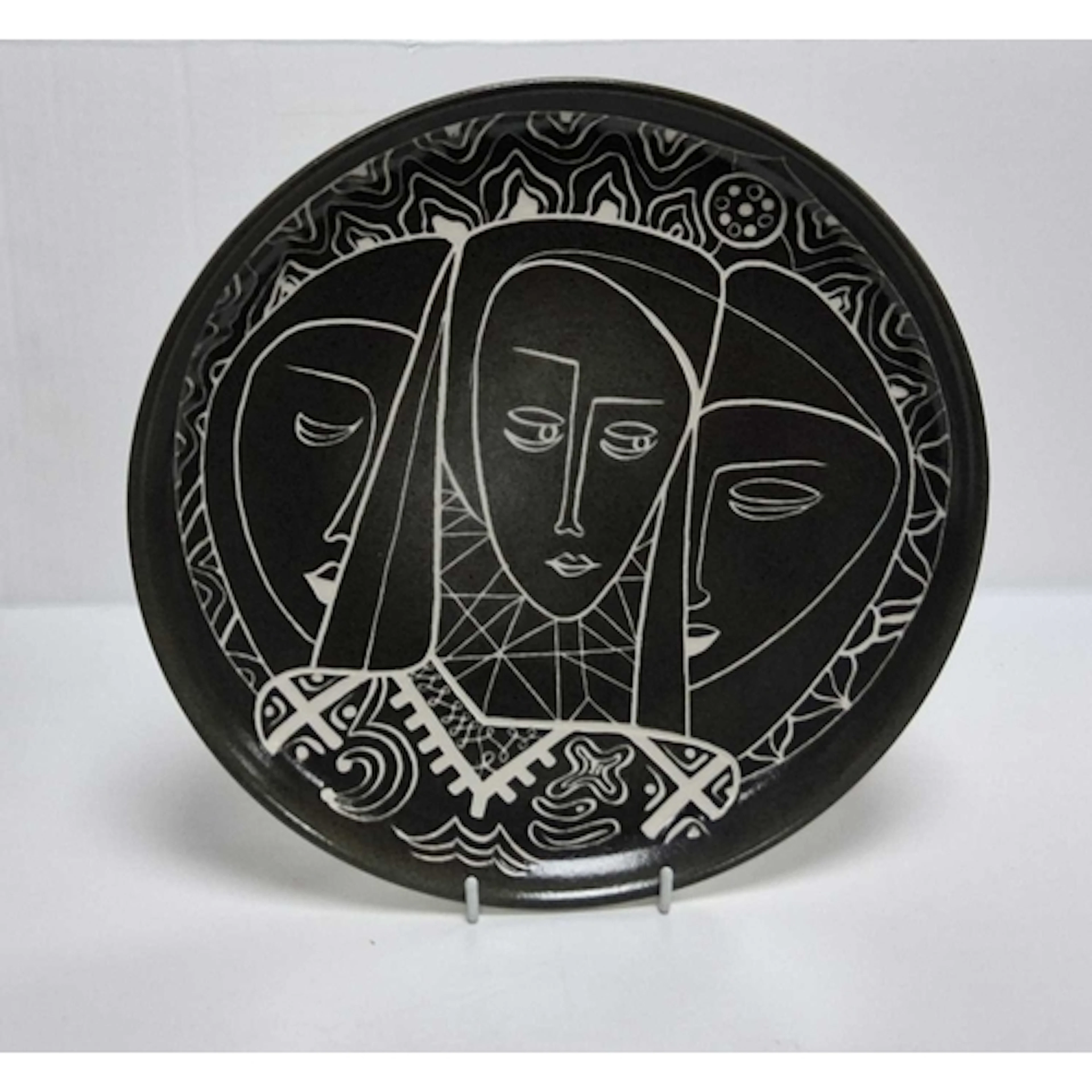 MID-CENTURY DENBY PLATE TITLED 'THREE SISTERS', designed by ...