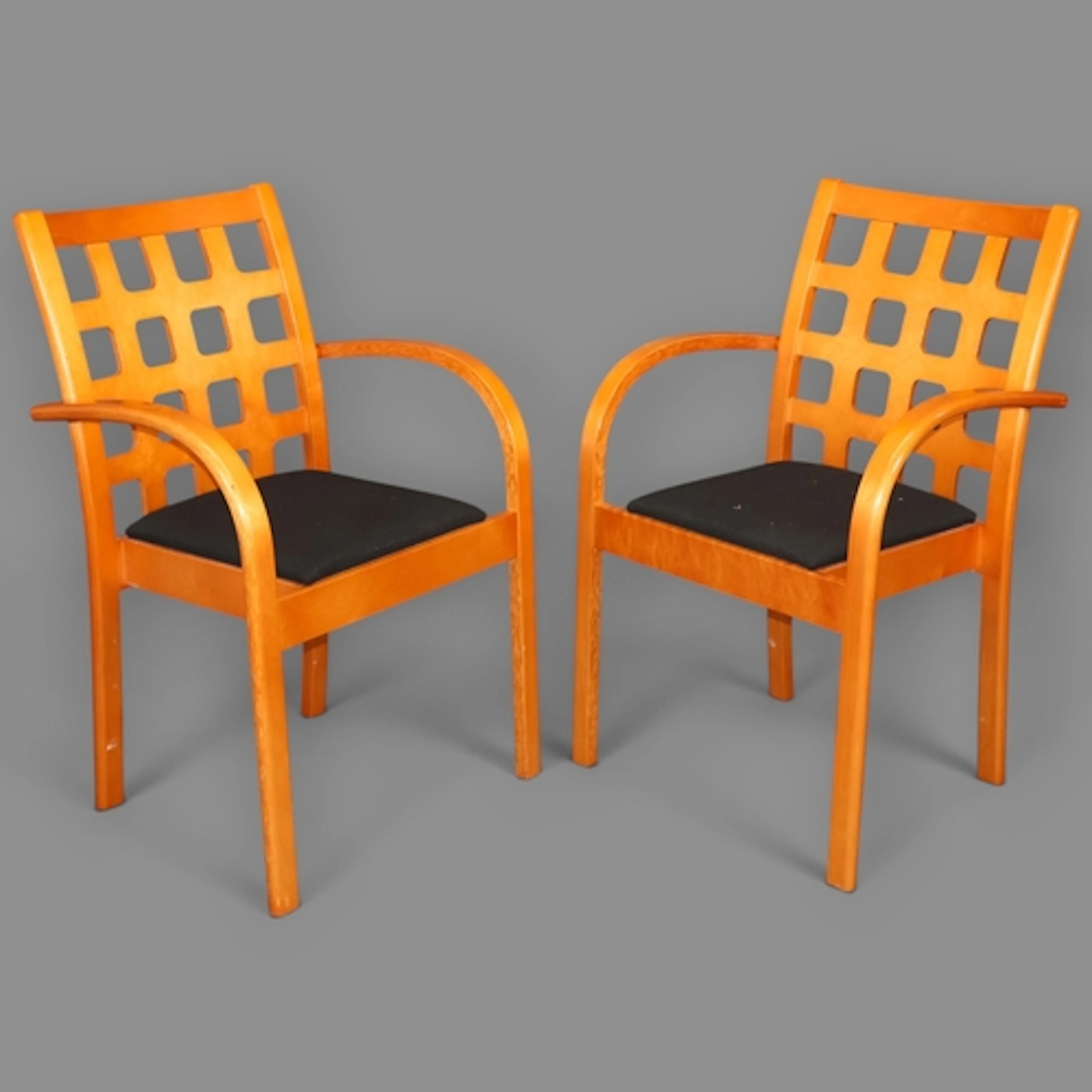 Eero Aarnio - A pair of 1990s post modern Ruutu chairs by As...