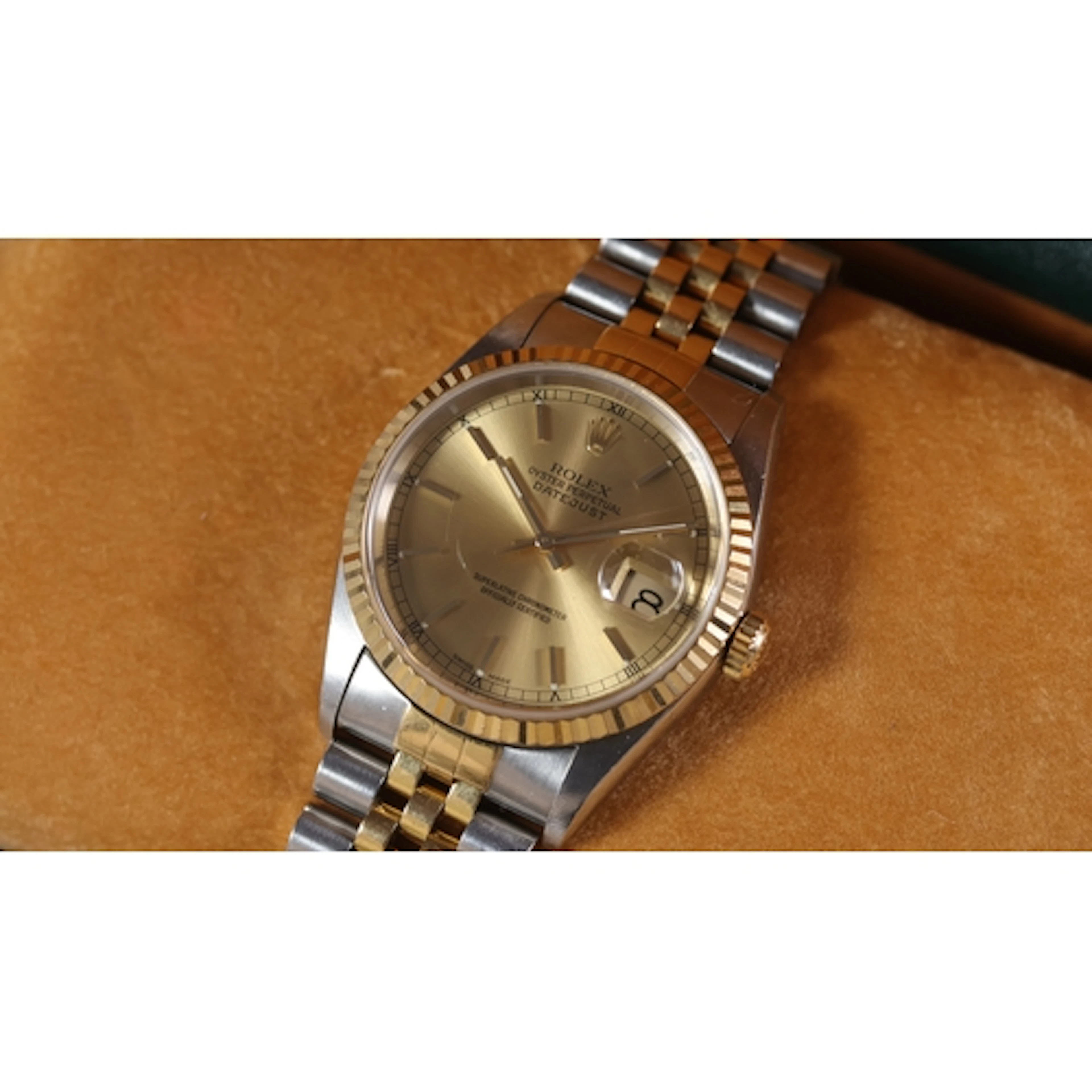Brand: Rolex Model Name: Datejust 36 Reference: 16233 Moveme...