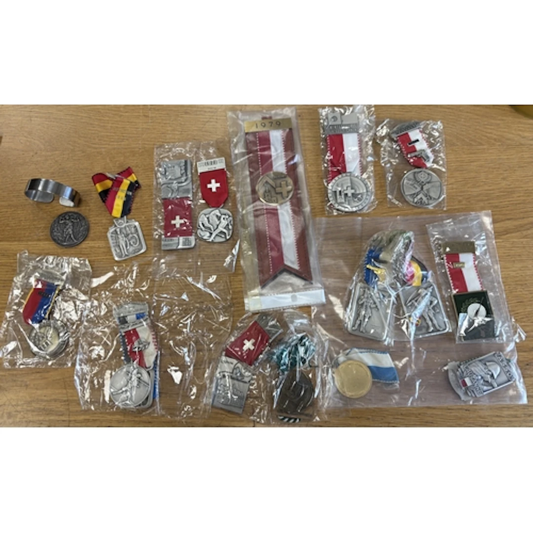 Collection of Swiss shooting medals, between 1971-1988, most...