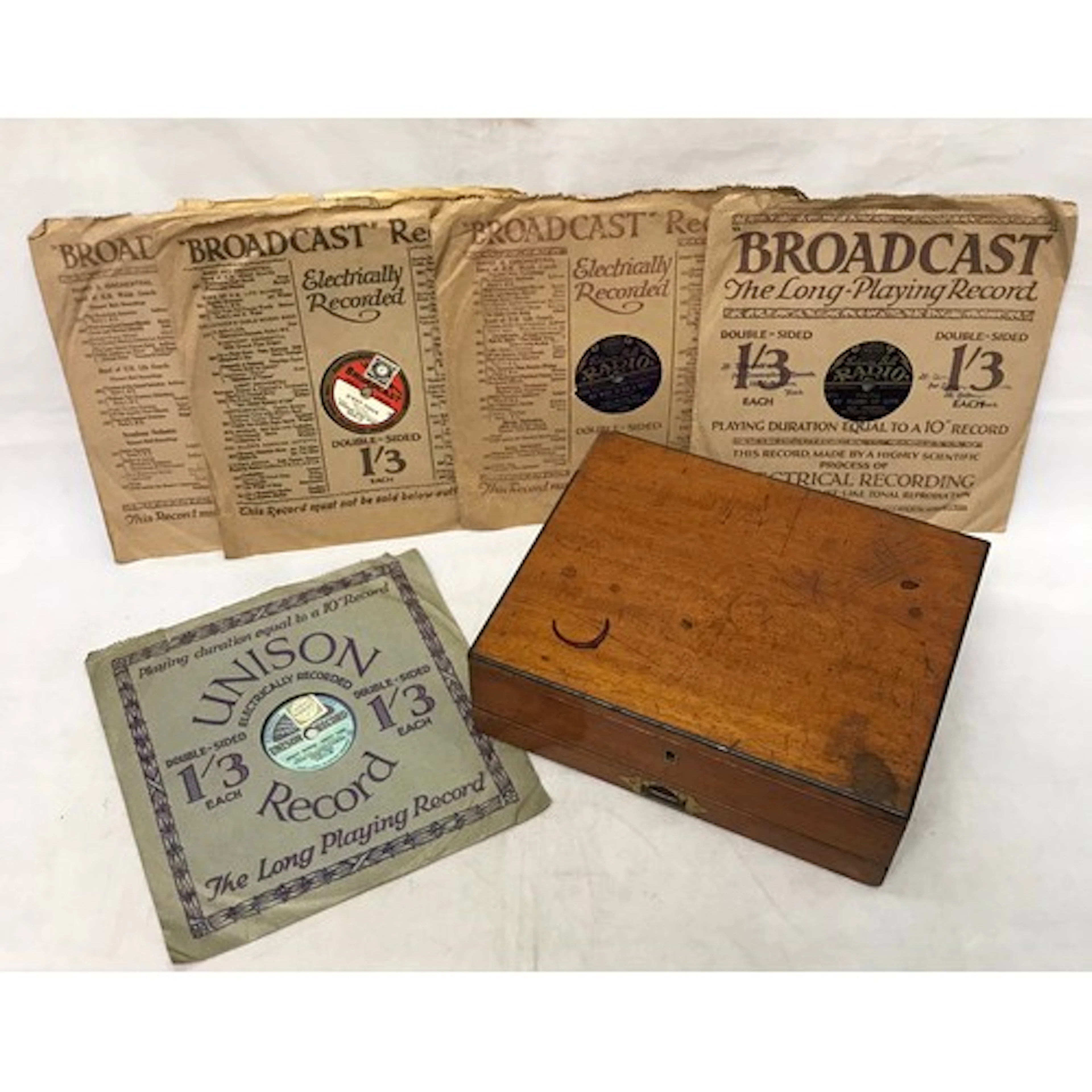 A Victorian artist's paint box by Reeves & Sons, a/f; a coll...