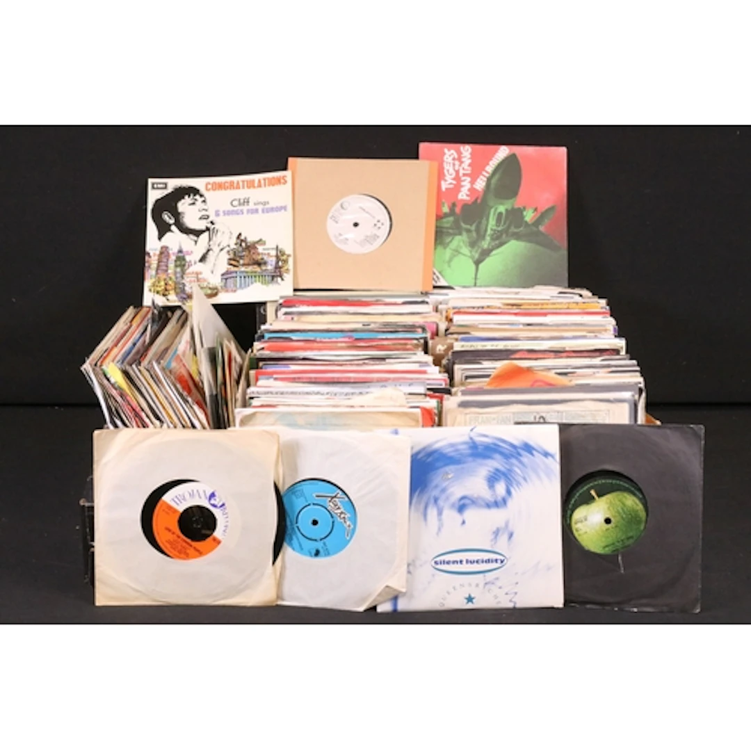 Vinyl - Over 300 Rock & Pop 7" singles featuring promos to i...