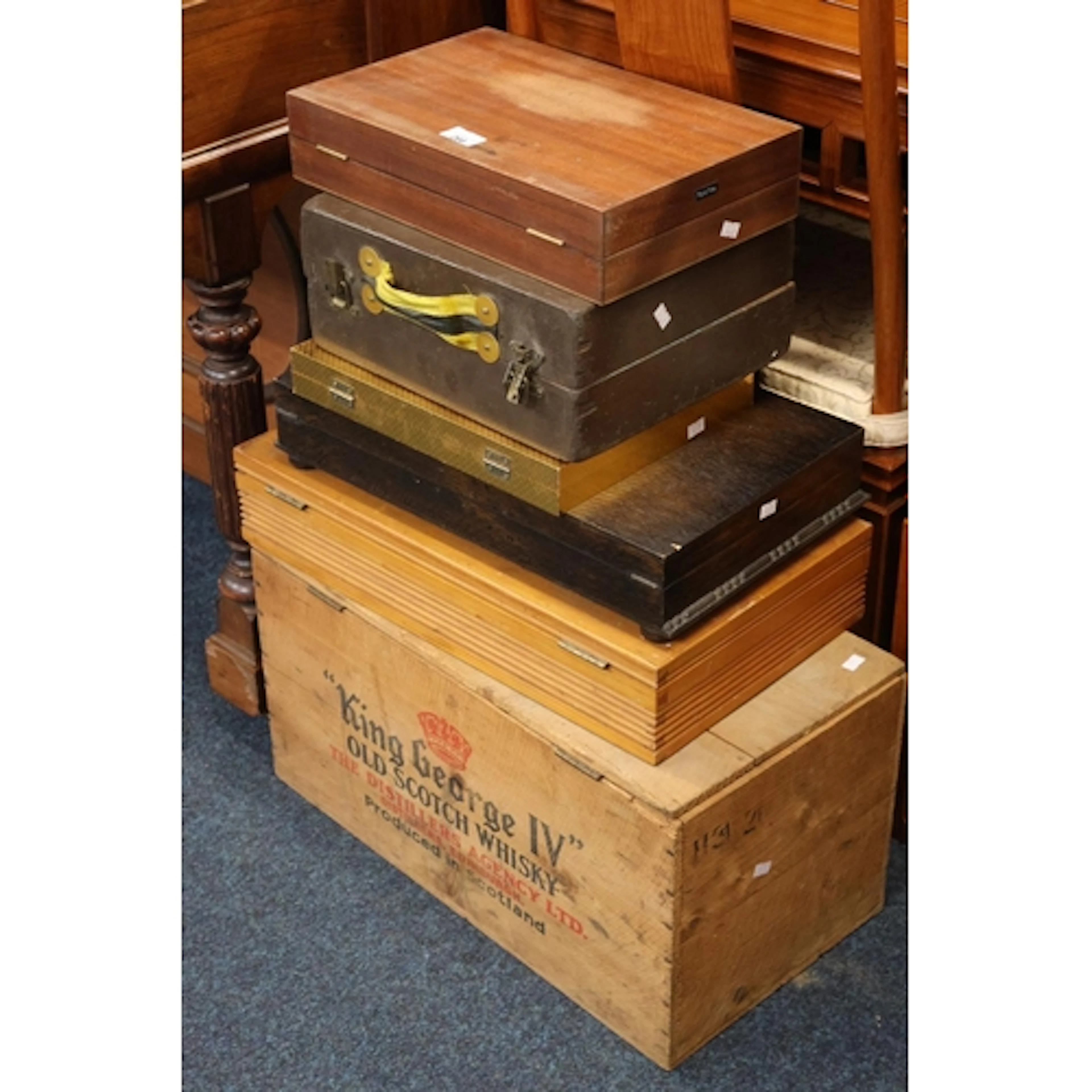 King George IV Old Scotch Whisky box and other various boxes...