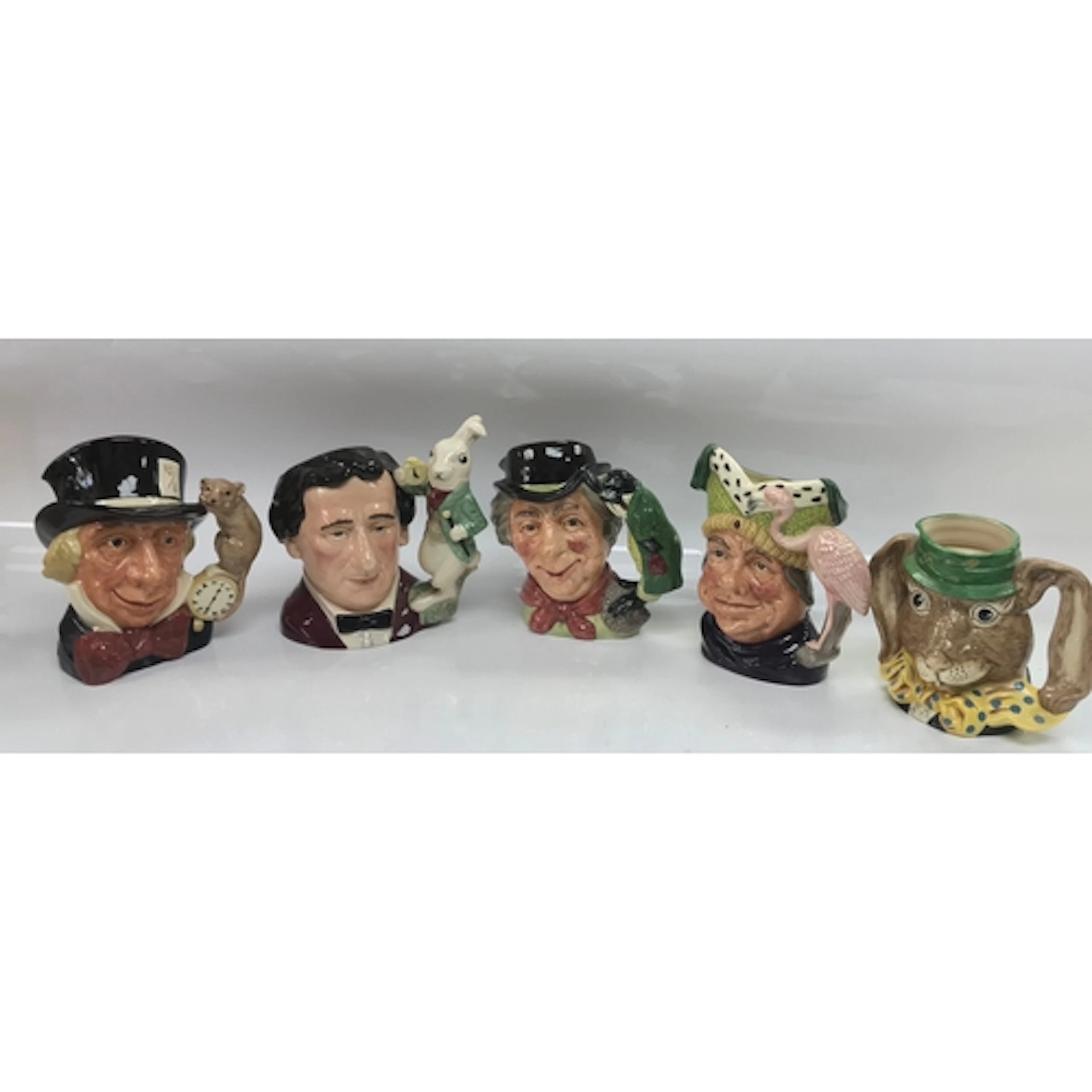 5 Royal Doulton Character jugs "Alice in the wonderland sele...