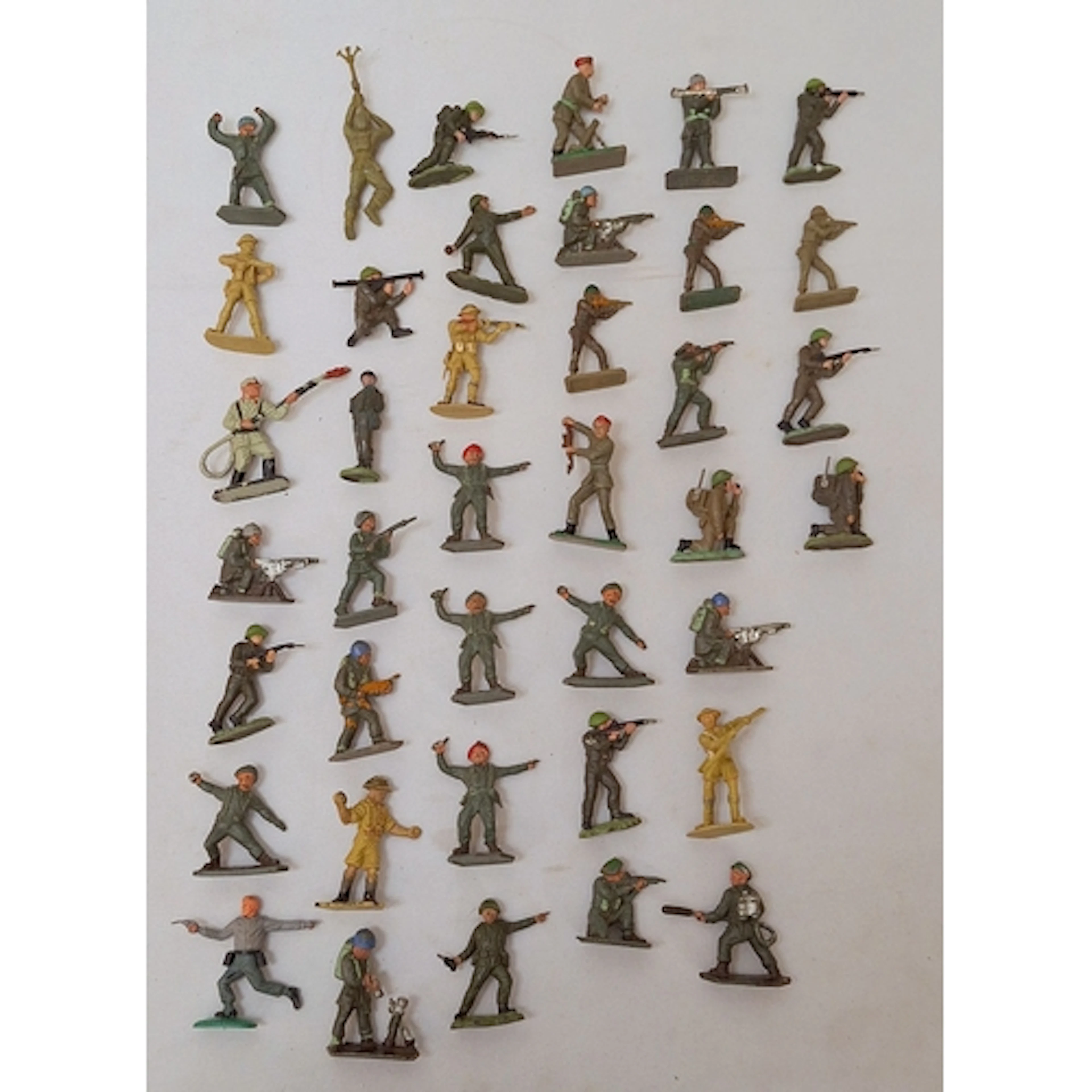39 Toy Soldiers Lone Star Airfix etc.