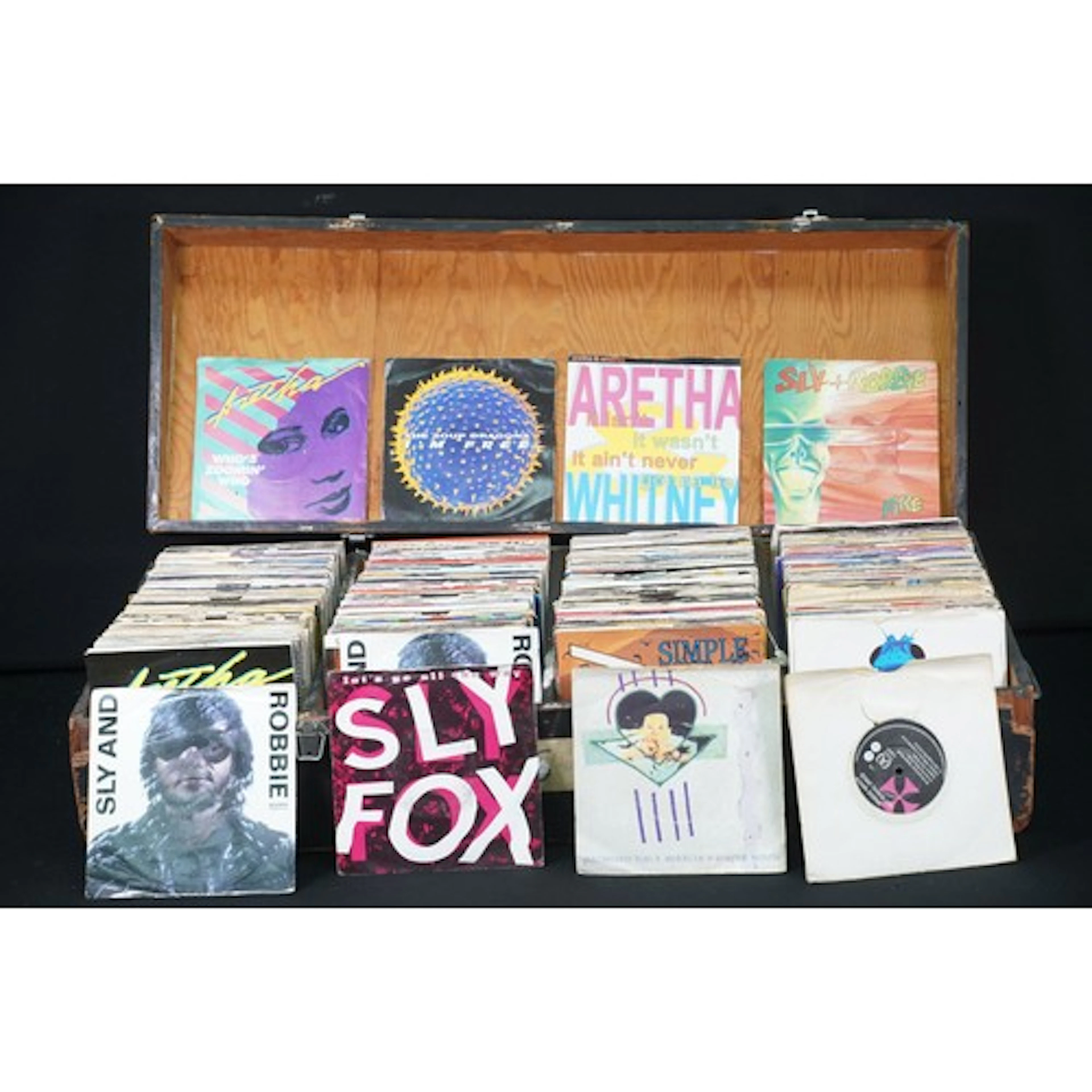 Vinyl - Over 450 Rock & Pop 7" singles to include Aretha Fra...