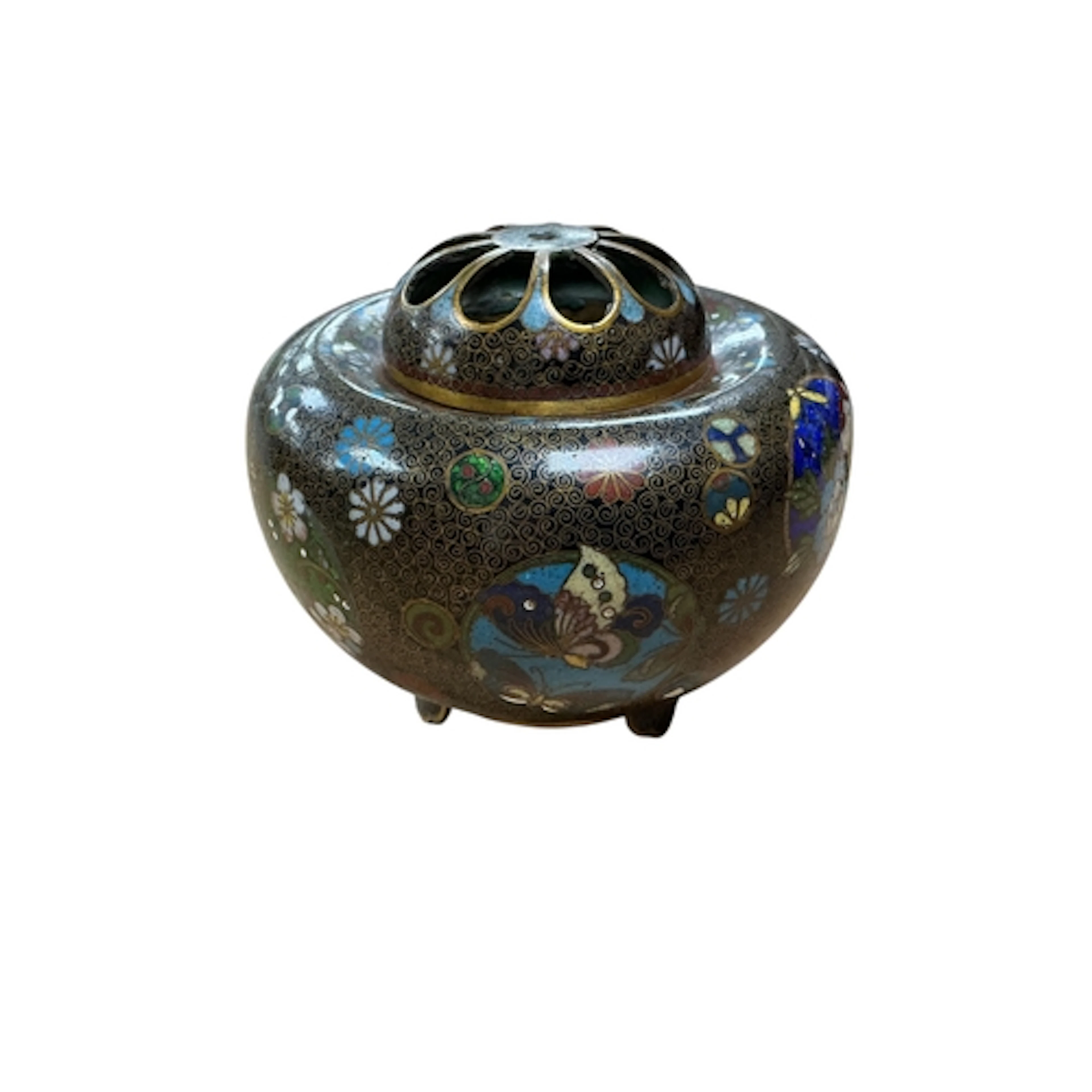 A Japanese cloisonné enamel koro and cover, decorated with f...