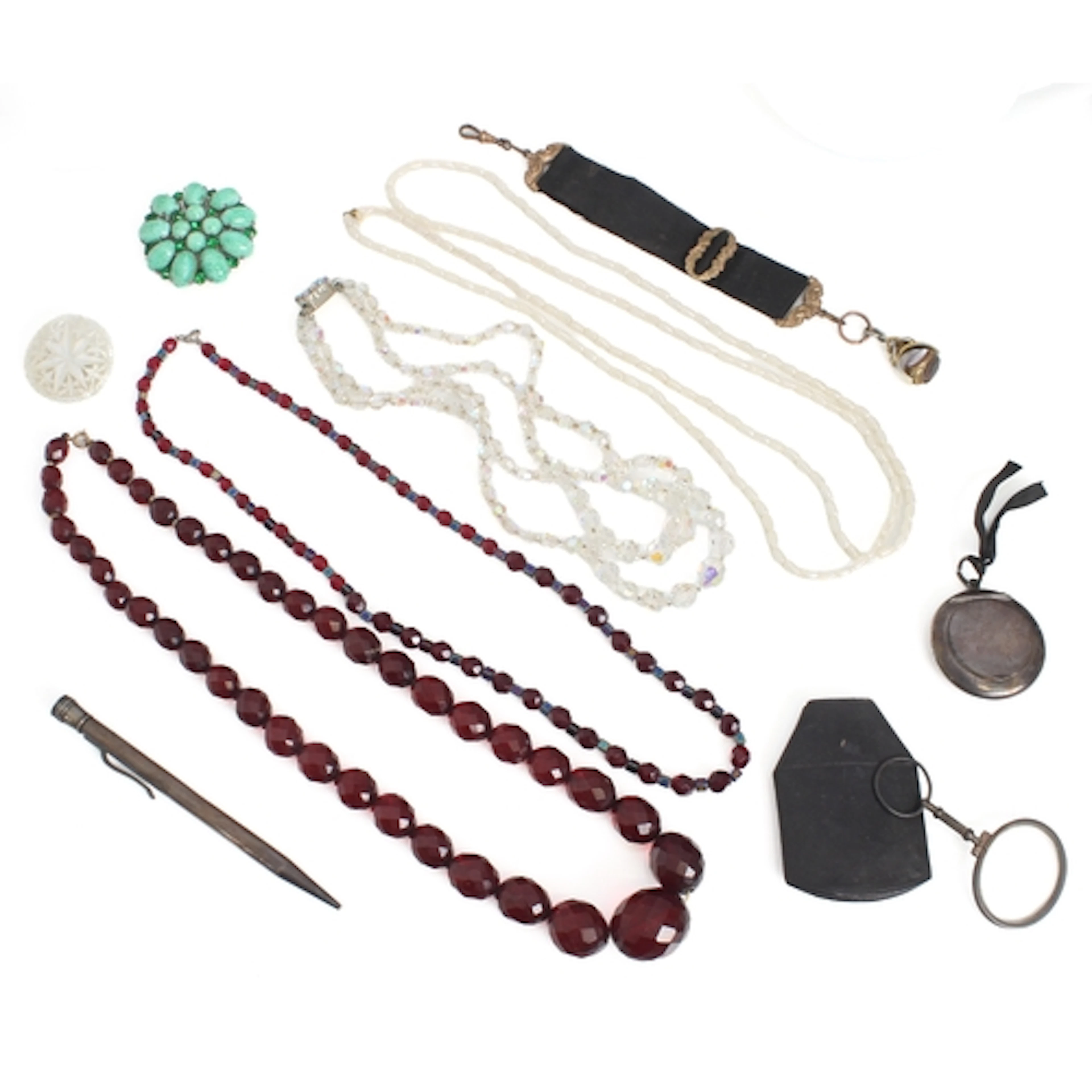 A small group of vintage silver and costume jewellery - incl...