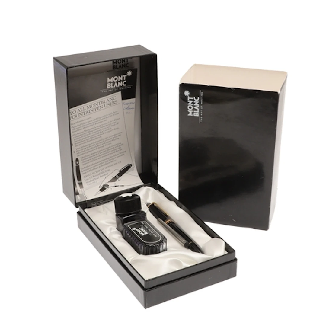A MONTBLANC MEISTERSTRUCK GOLD COATED CLASSIQUE FOUNTAIN PEN...