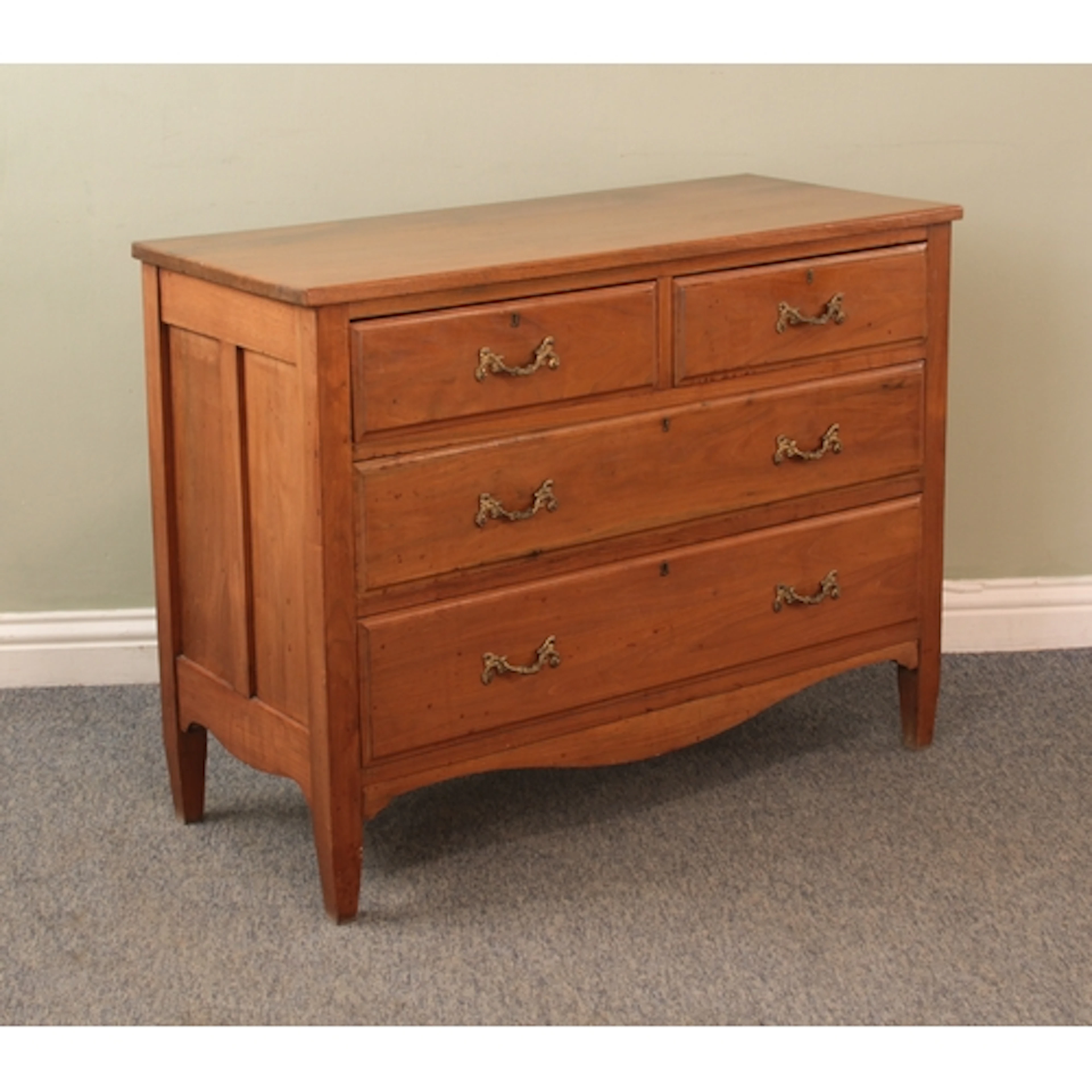 A late-19th century French satin walnut chest of drawers - w...