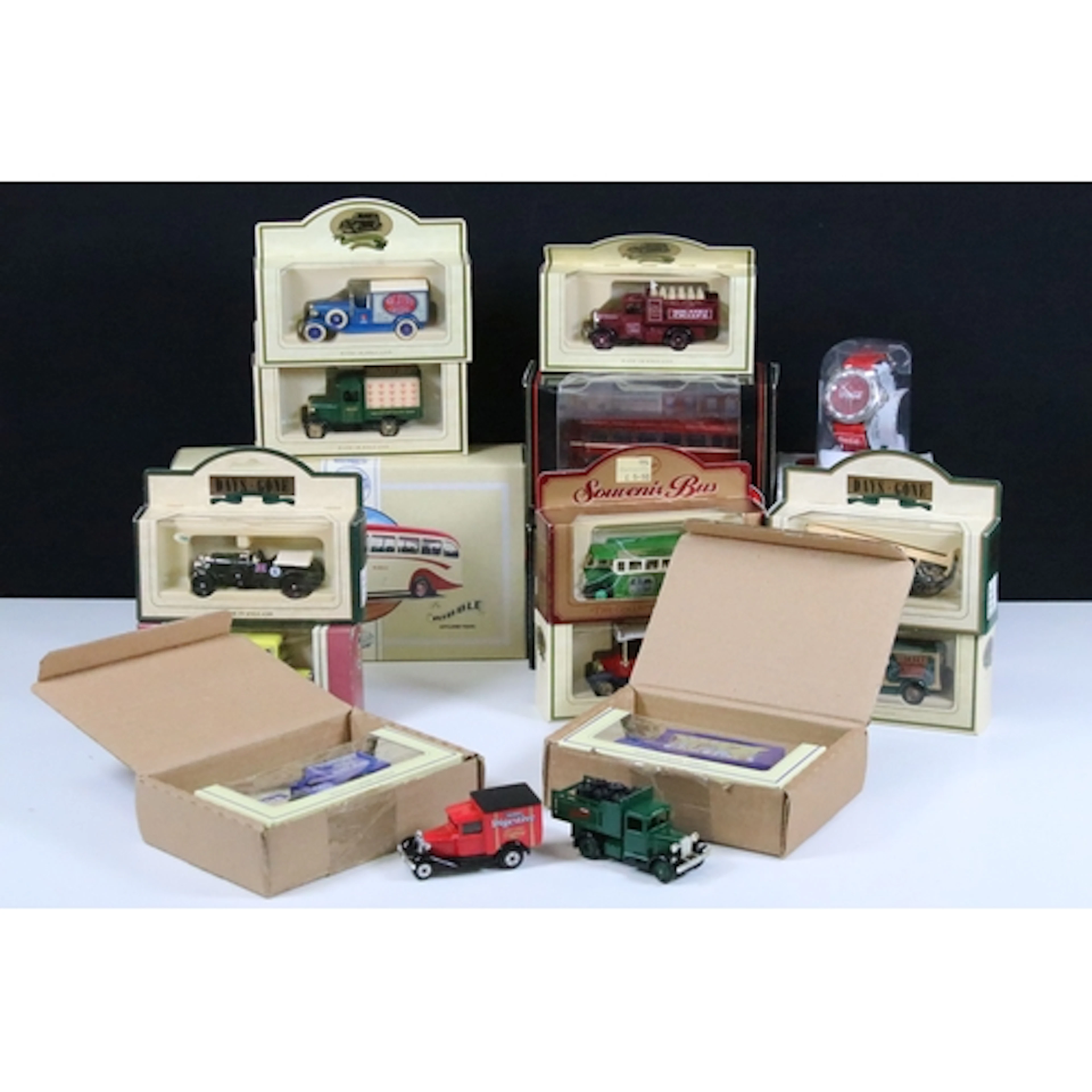 14 Boxed diecast models to include 2 x EFE Exclusive First E...