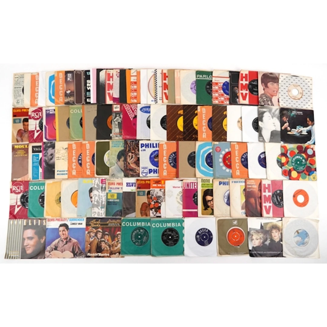 Collection of 45rpm records including Manfred Mann, Elvis Pr...