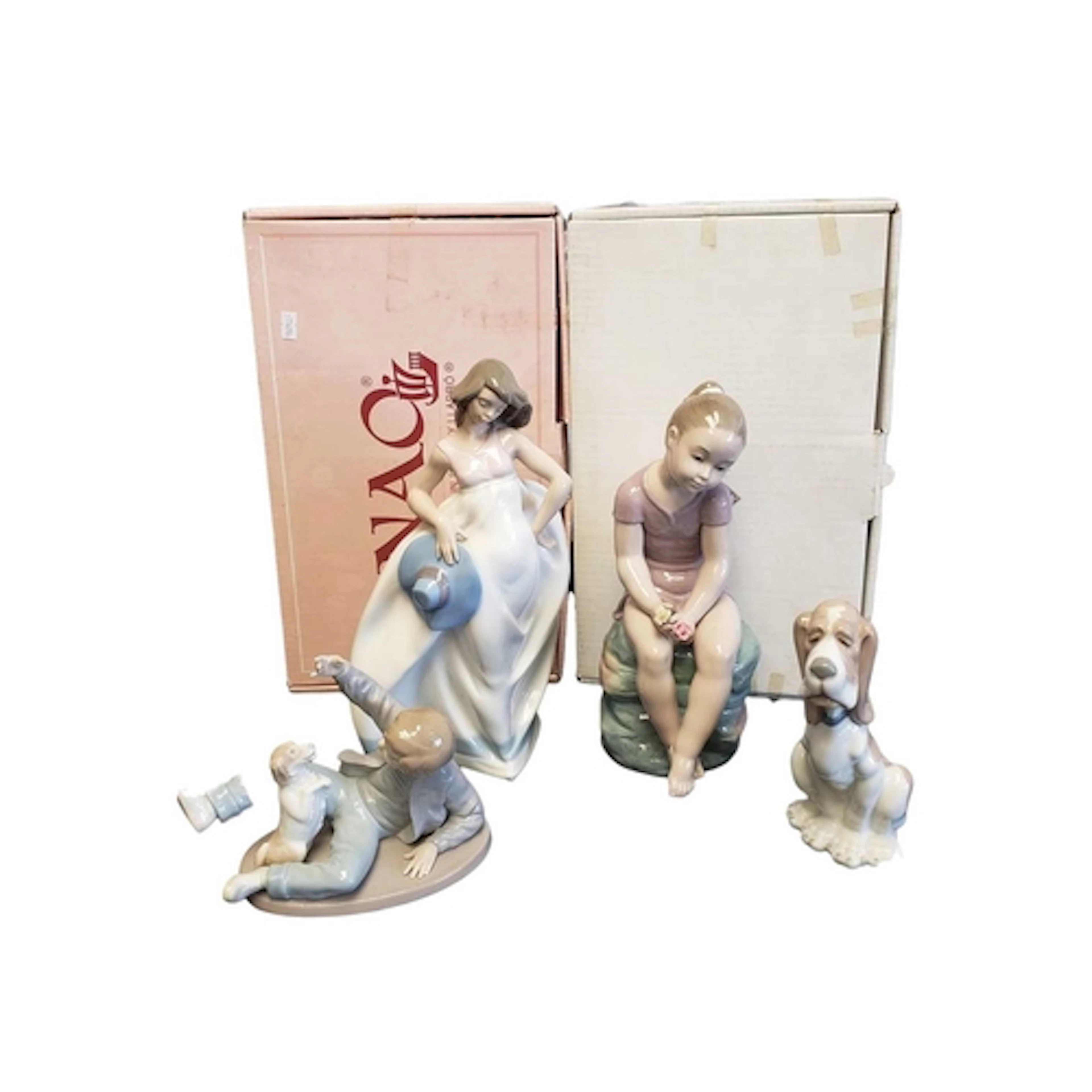 Nao by Lladro - Four late 20th century Spanish porcelain fig...