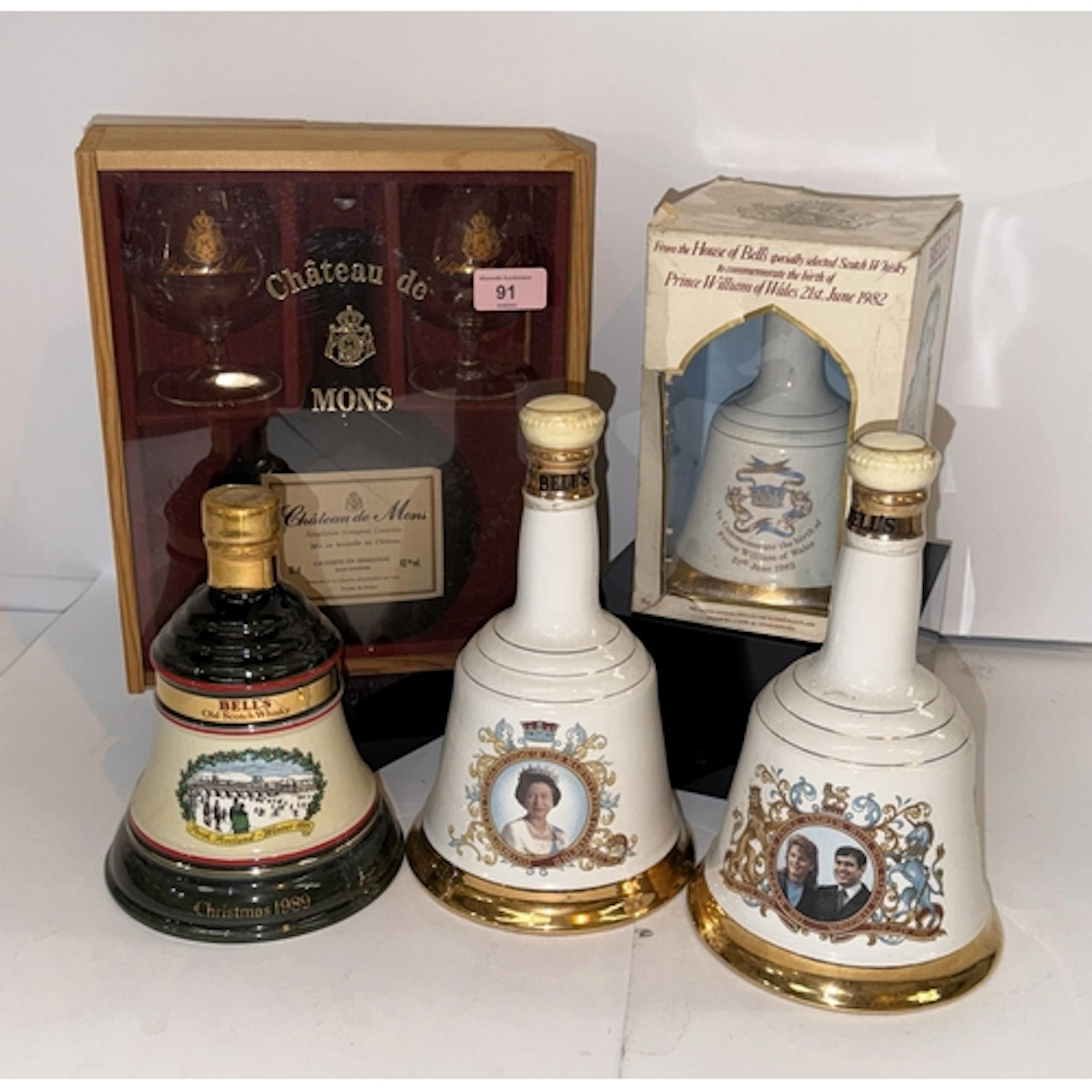 Chateau de Mons Caussens en Armagnac in case with glasses 70...