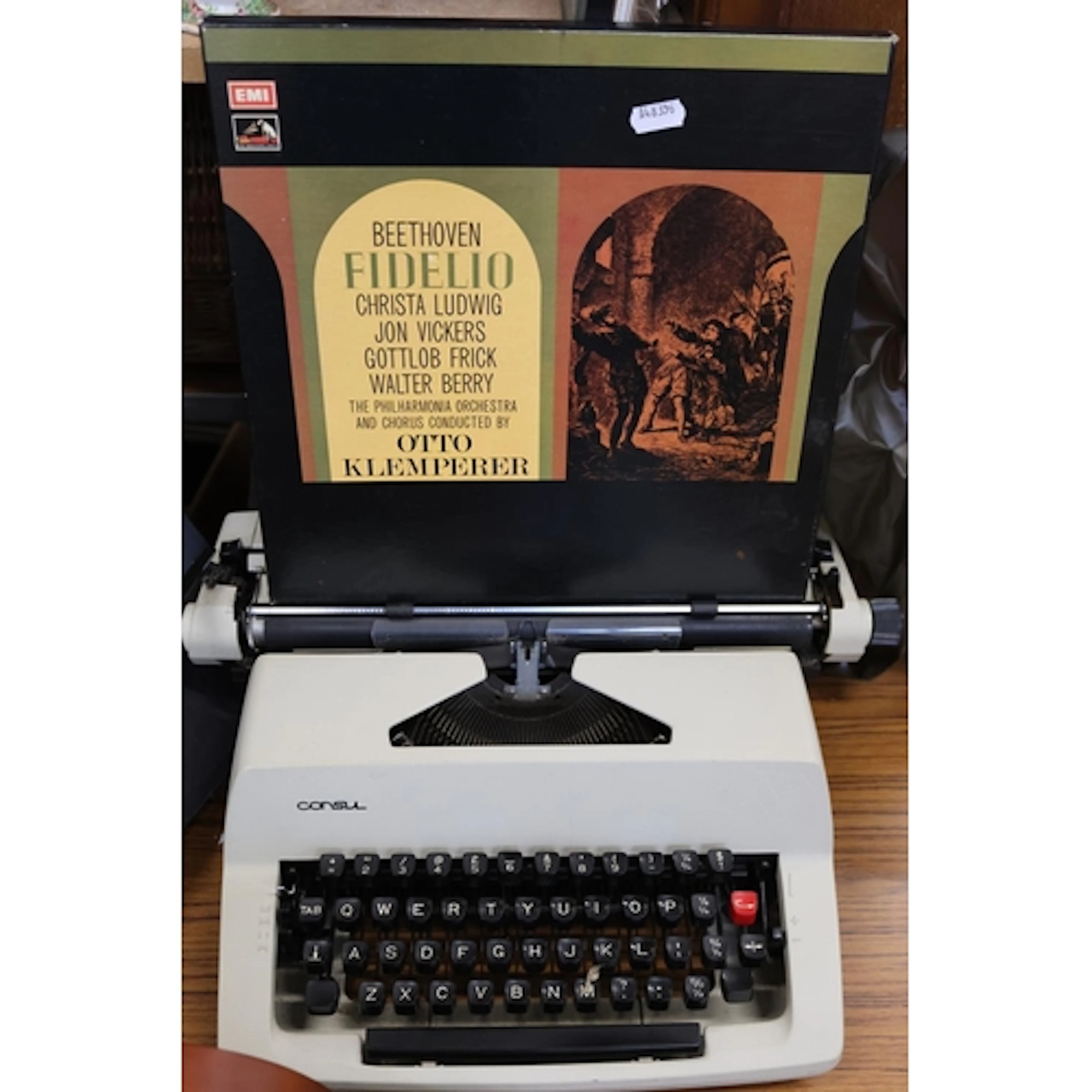 Consul typewriter and a Beethoven Fidelio boxed LP set.