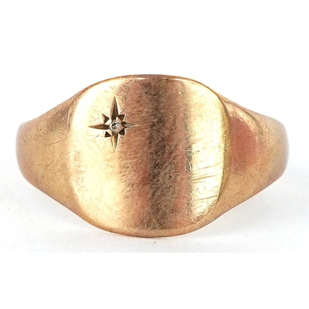 9ct gold unengraved signet ring set with a diamond, size V, ...