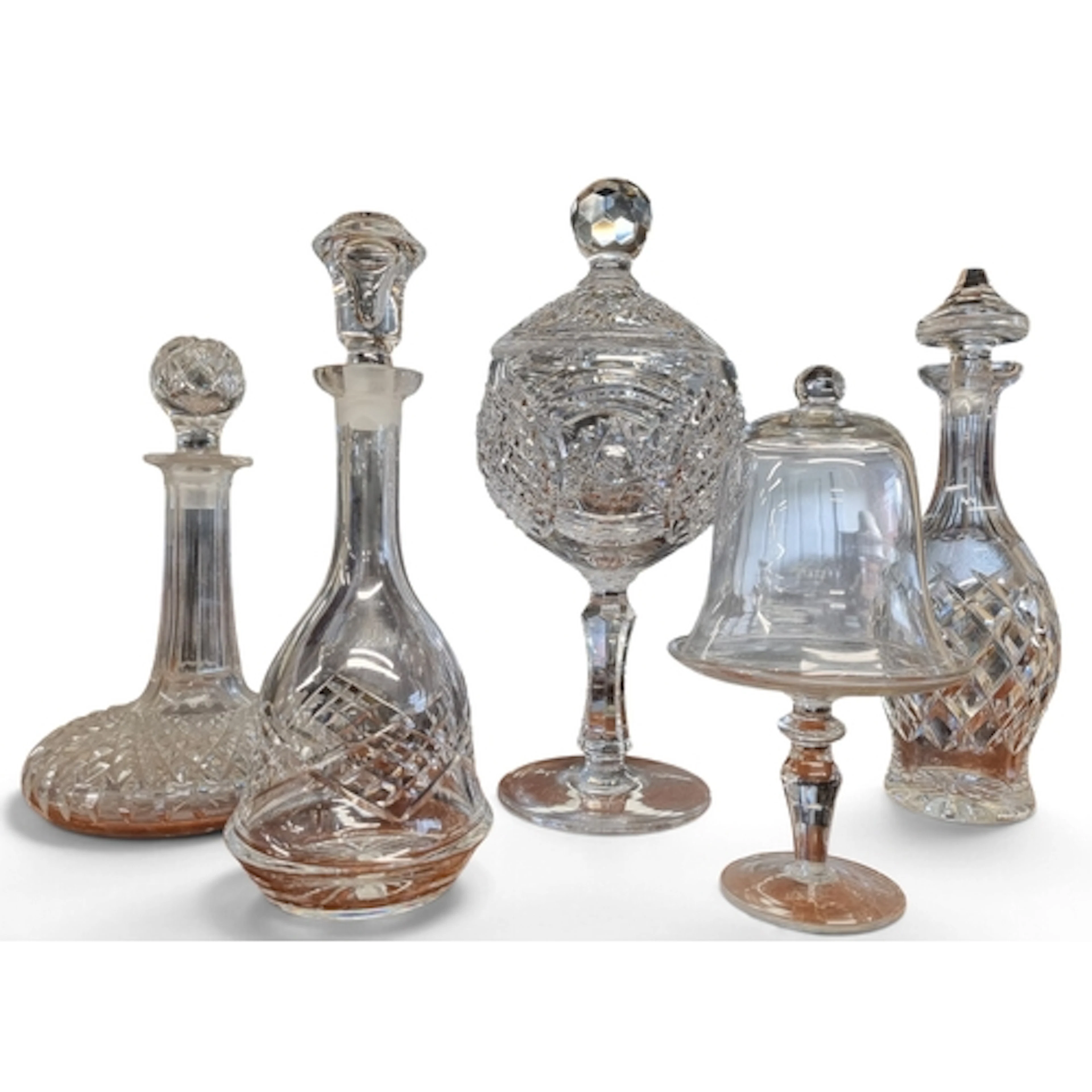 A really good quantity of Crystal to include Waterford. TB 3...