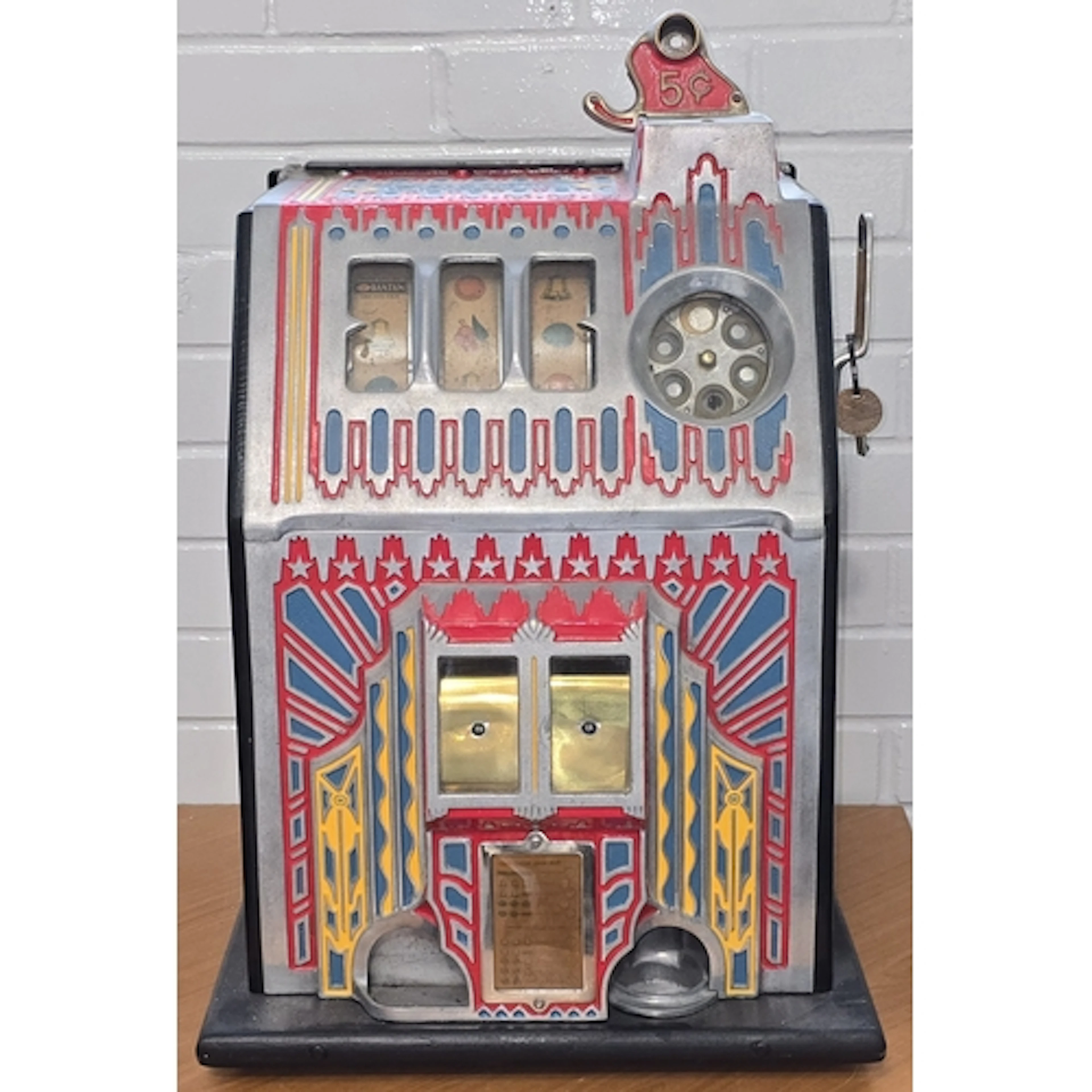 Vintage Pace Comet 1930's slot machine. Works on 5 cent. Inc...