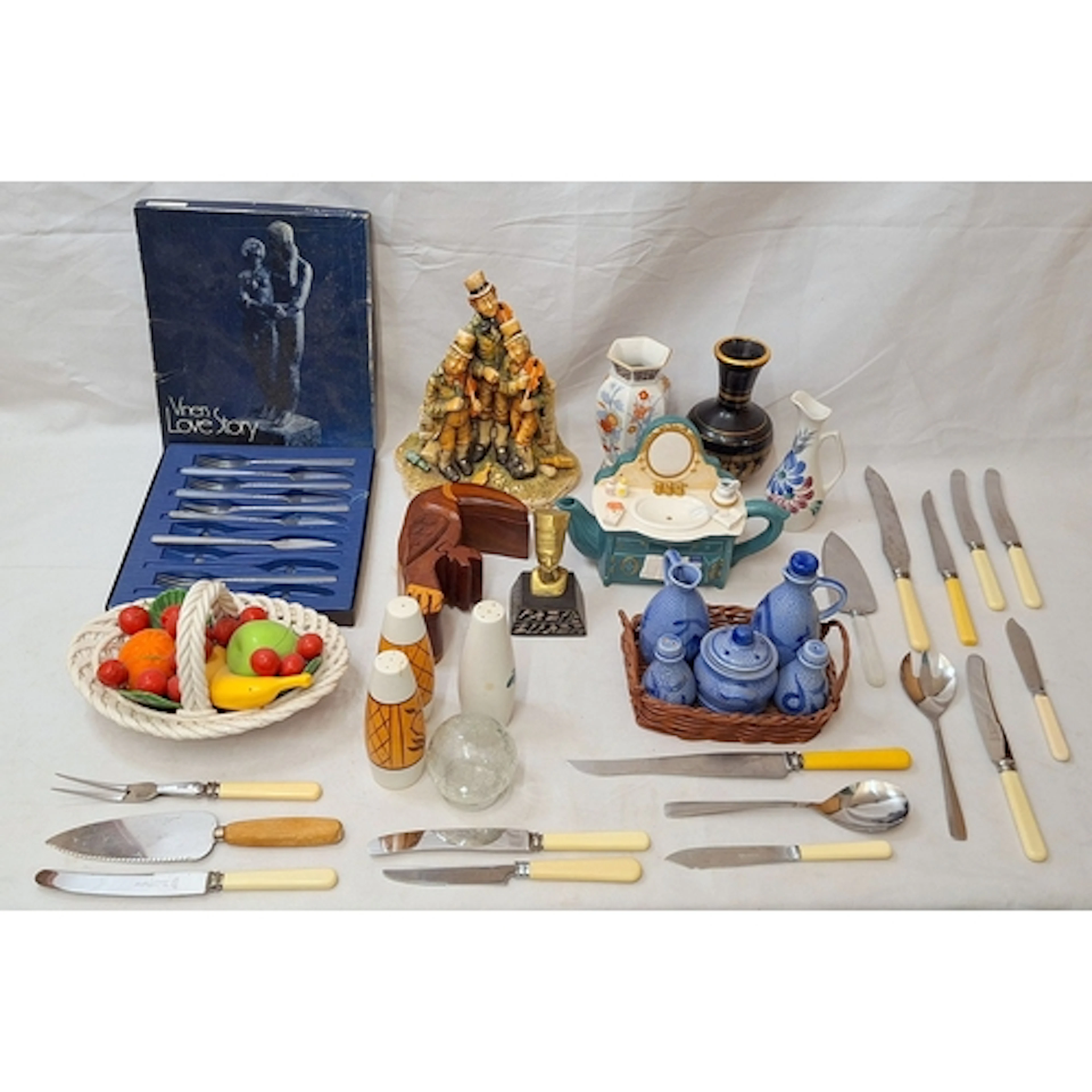Part Boxed Set Viners Love Story Cutlery, 4 forks, 5 knives,...