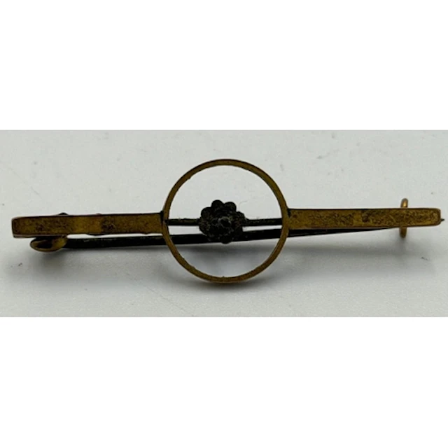 9ct gold brooch AF, approximate weight 1.4g