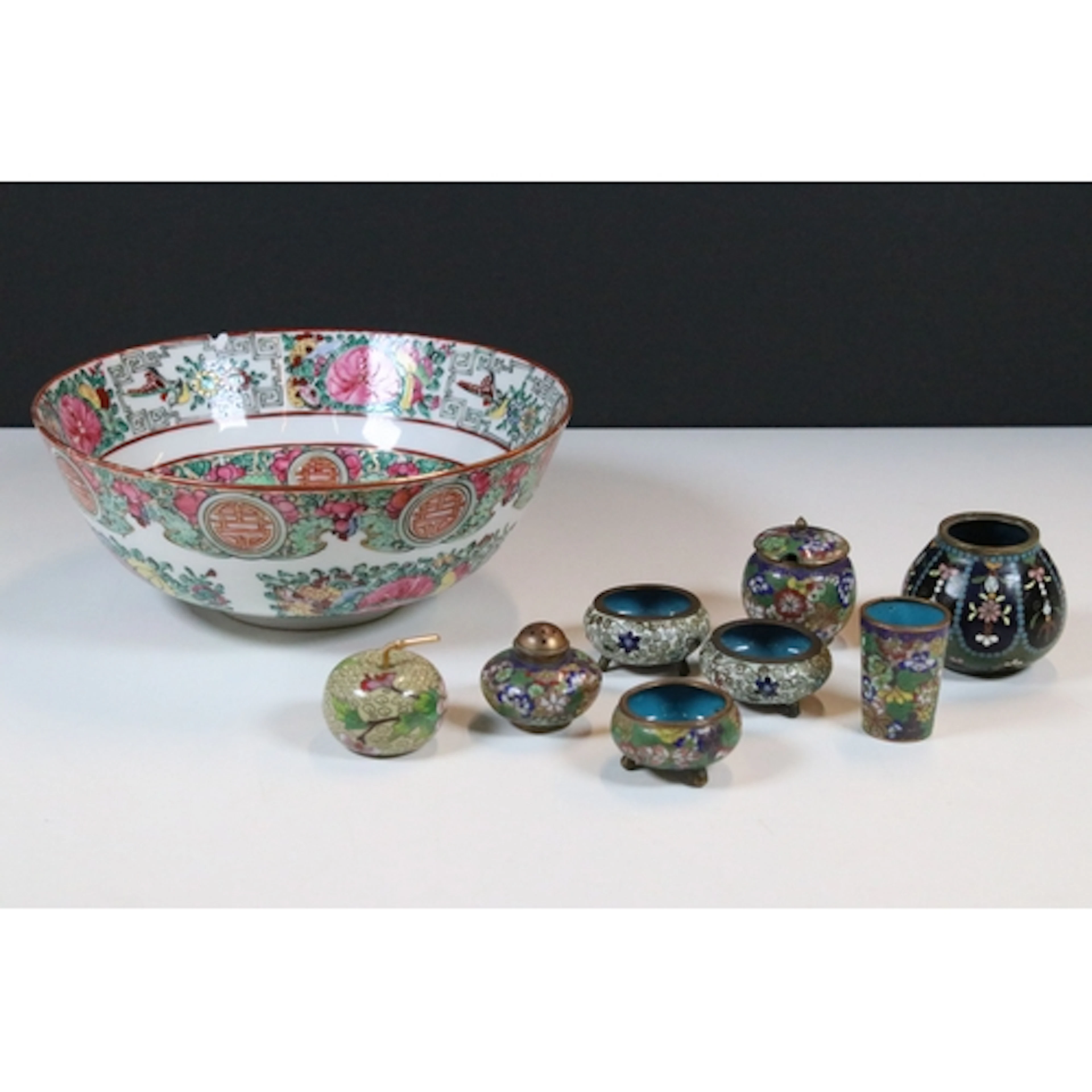 Collection of Chinese cloisonné, to include: a set of four m...