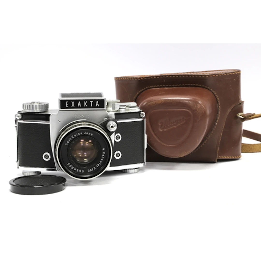 Exakta Varex 11b Film Camera with attached Carl Zeiss Jena 5...