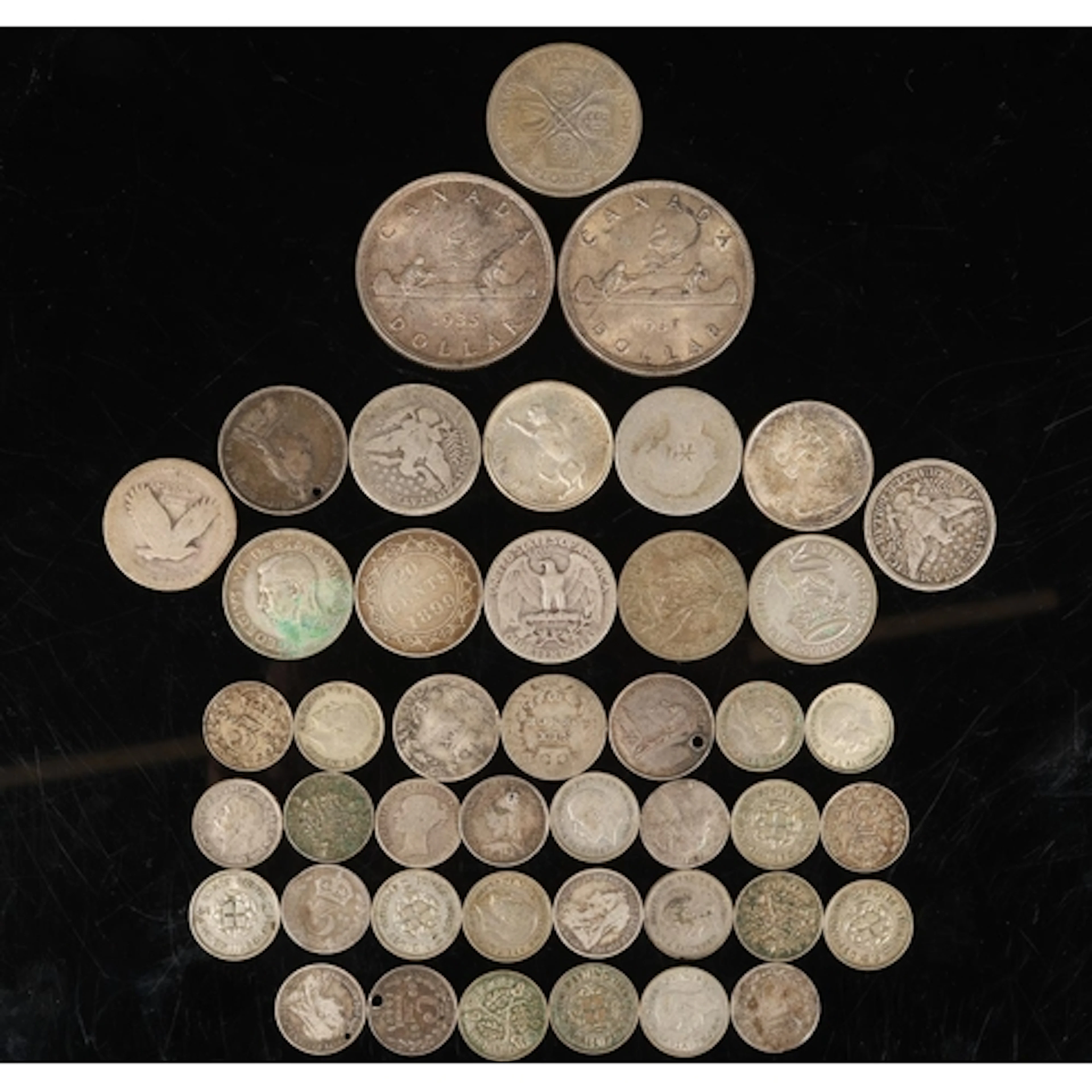 Mixed grade silver coins to include UNITED KINGDOM pre-1920 ...