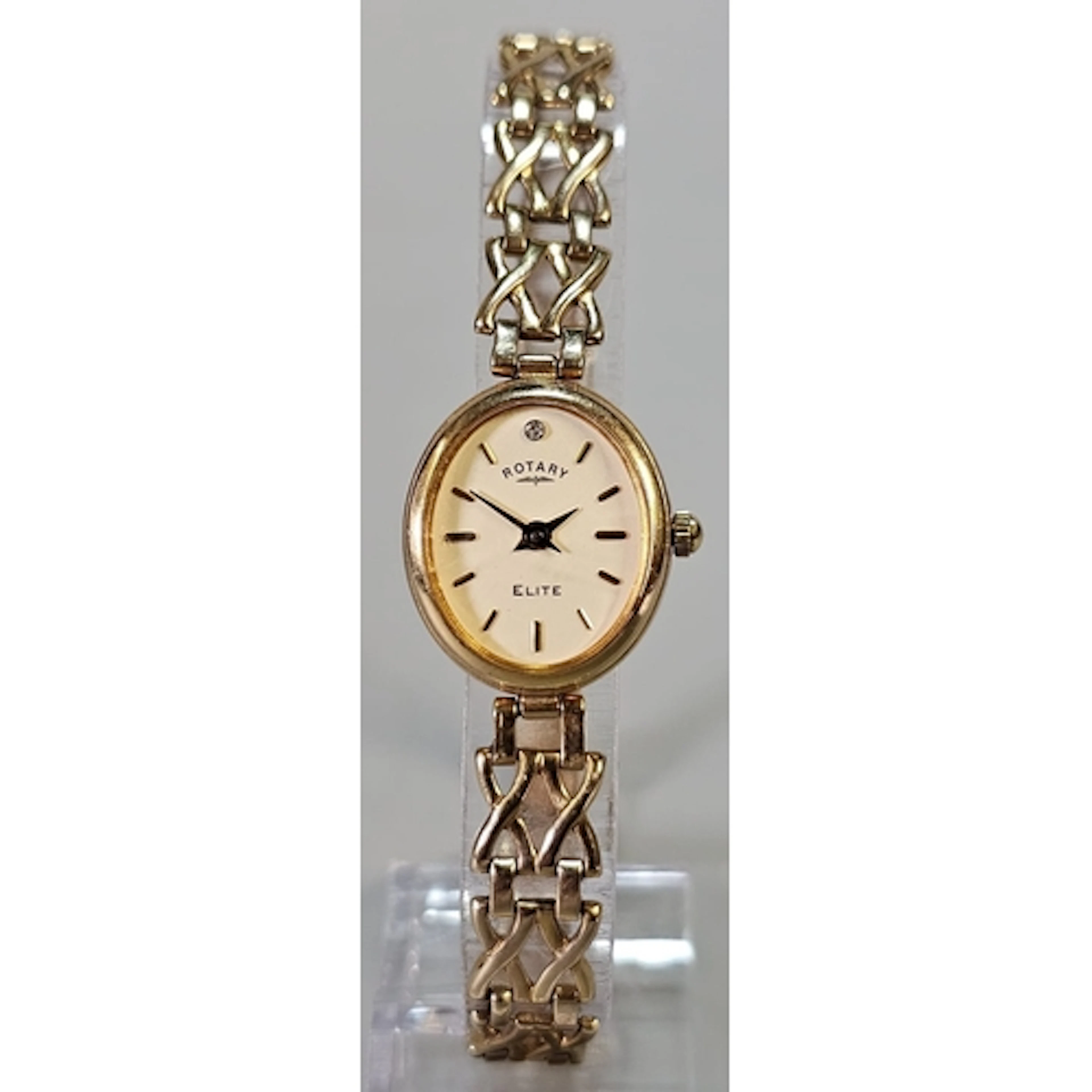 Rotary 9ct gold Elite oval ladies' bracelet wristwatch with ...
