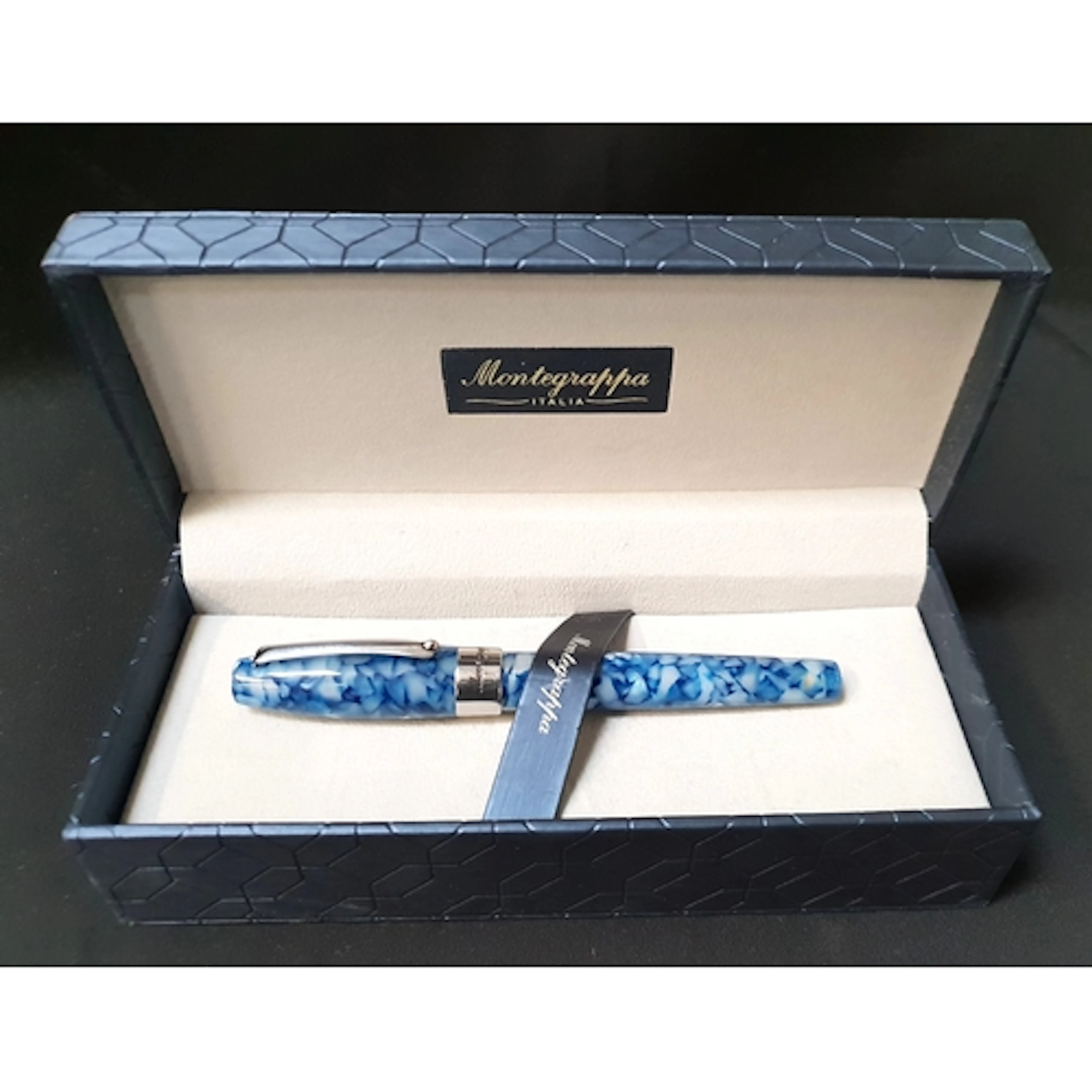 MONTEGRAPPA FORTUNA MOSAICO BALLPOINT PEN in the Marrakech p...