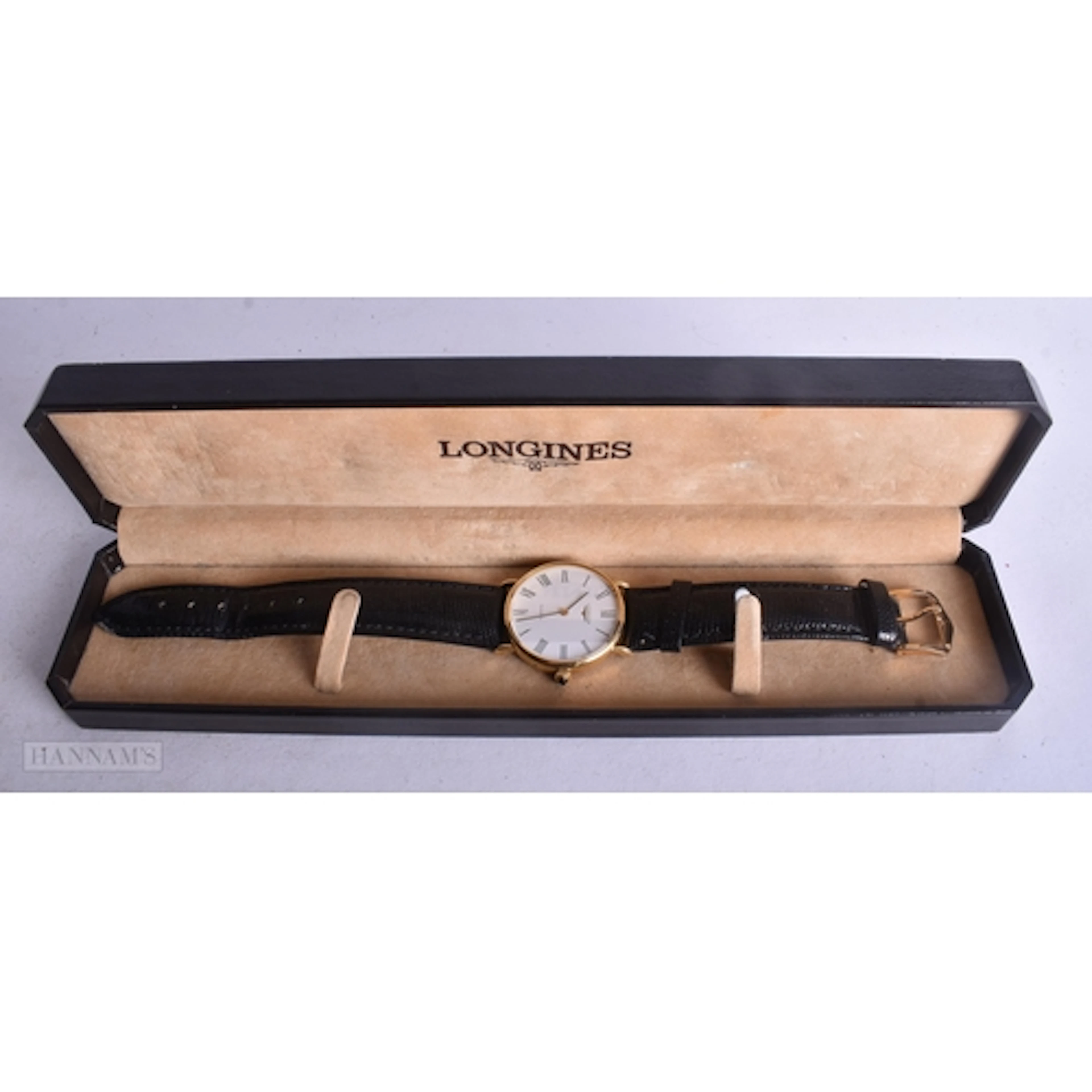A BOXED LONGINES WRIST WATCH. Untested. 3.25 cm wide.