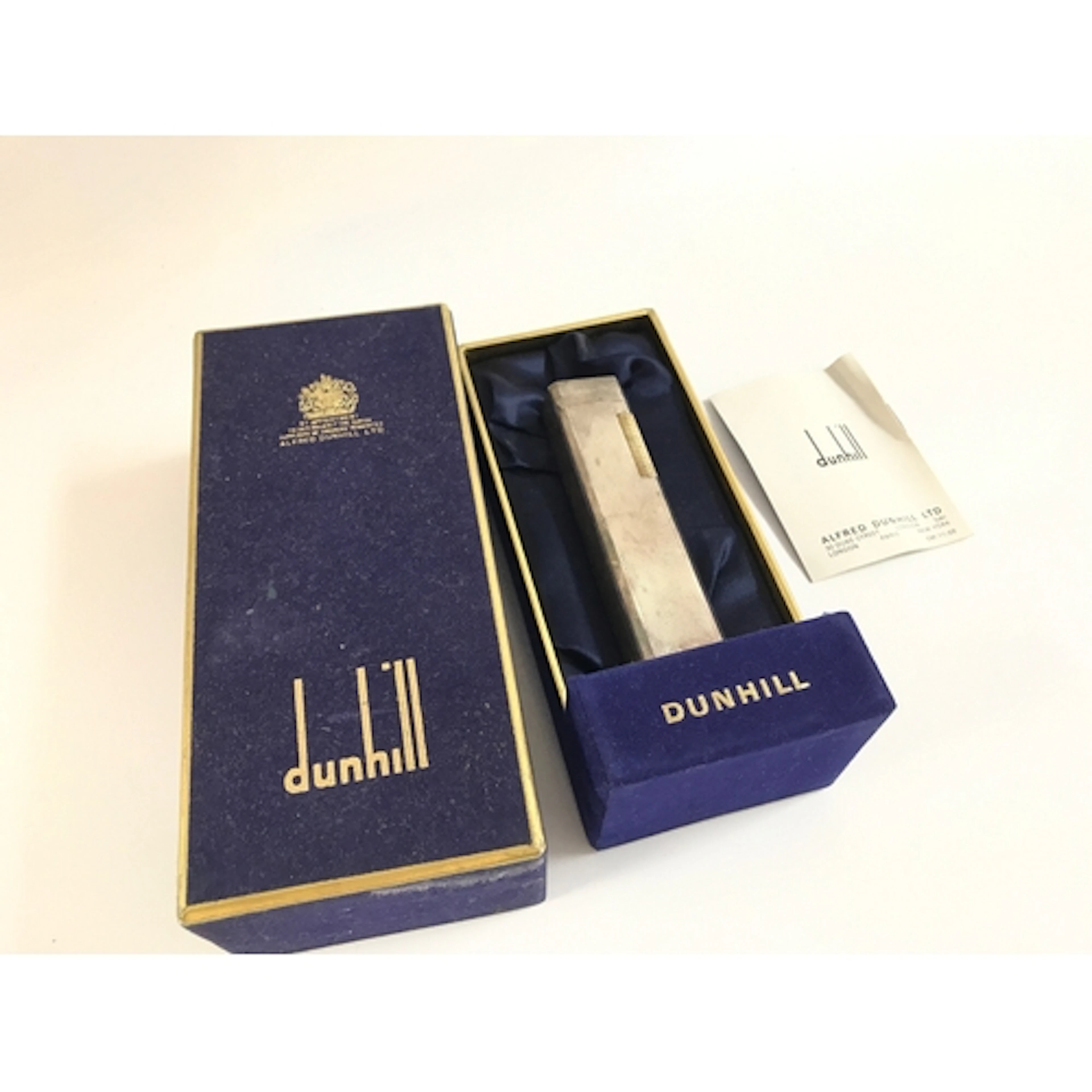 A Dunhill Tallboy lighter in a fitted box