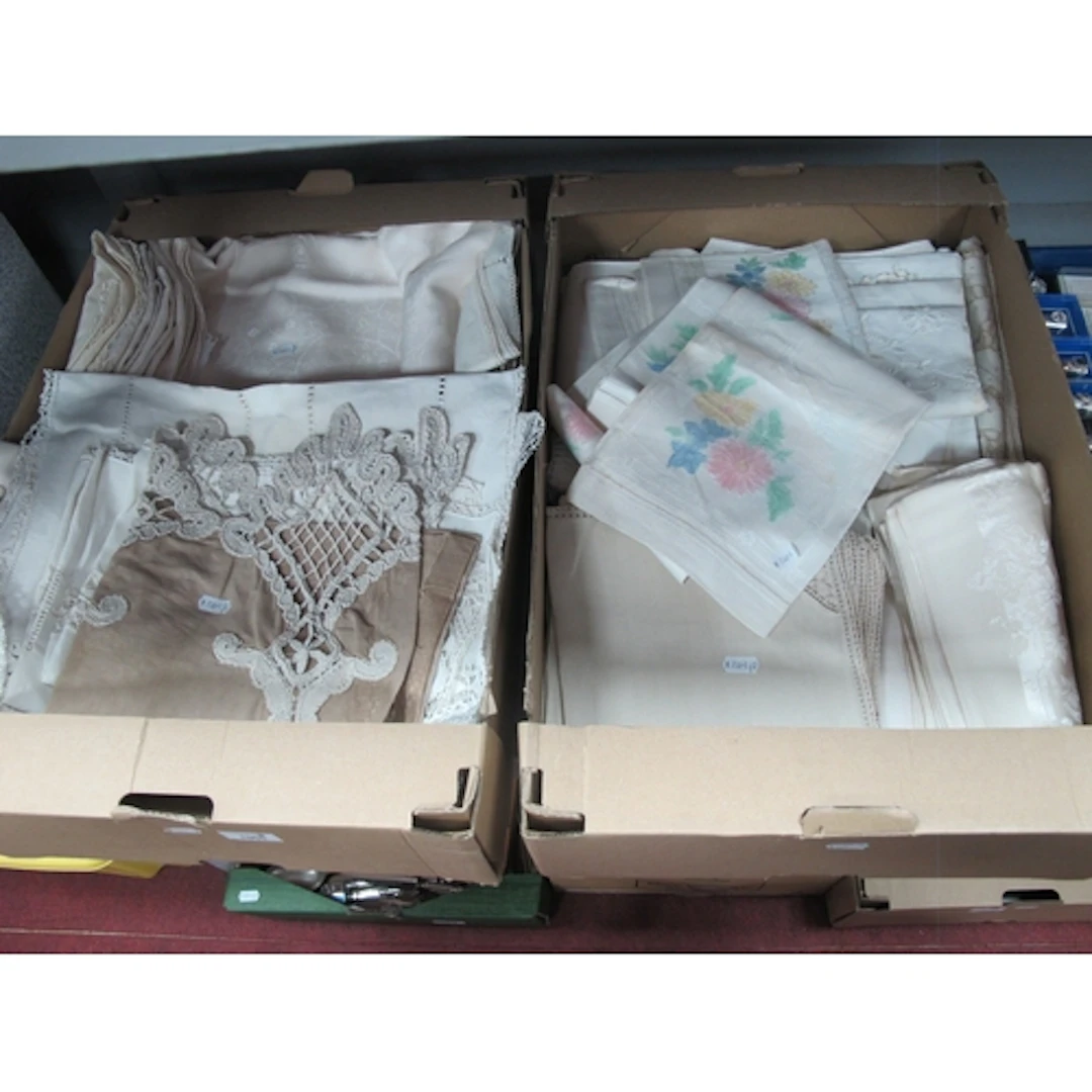 Quantity of vintage household linens and textiles, including...